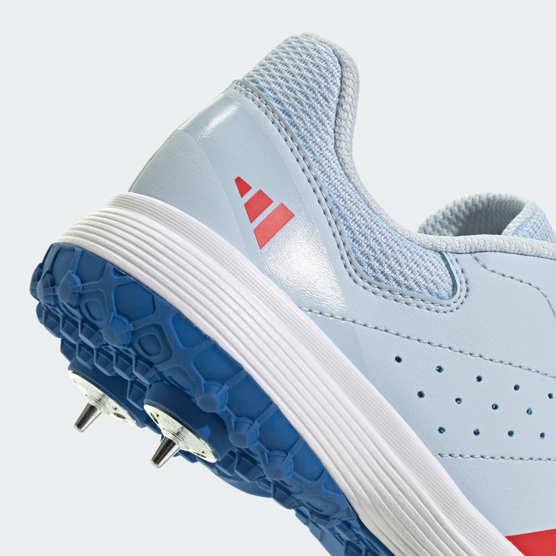 HOWZAT SPIKE JUNIOR Trainers