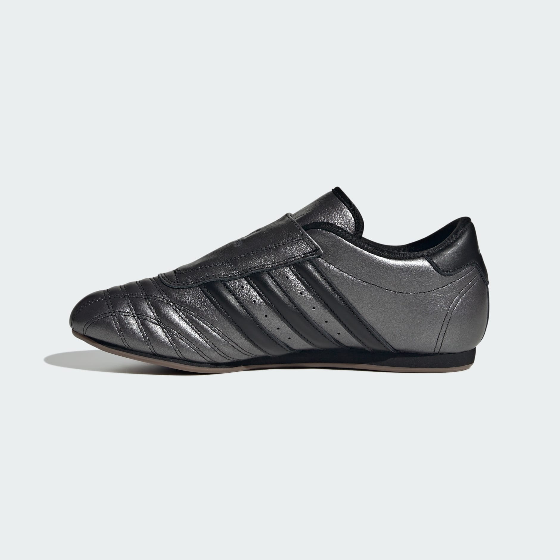 最終値下げ！新品　adidas TAEKWONDO シューズ 黒/白 箱付き ADIDAS TAEKWONDO SHOES/DYNAMIC/Addidas TKD SHOES/Hapkido
