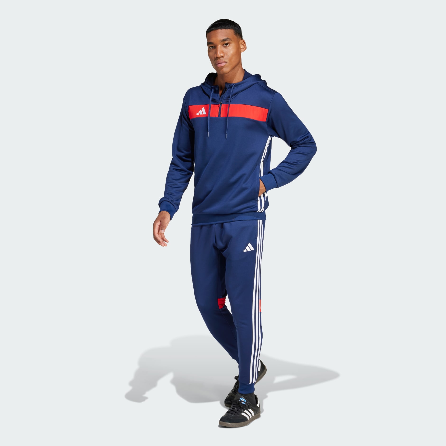 Hanorac Tiro 25 Essentials