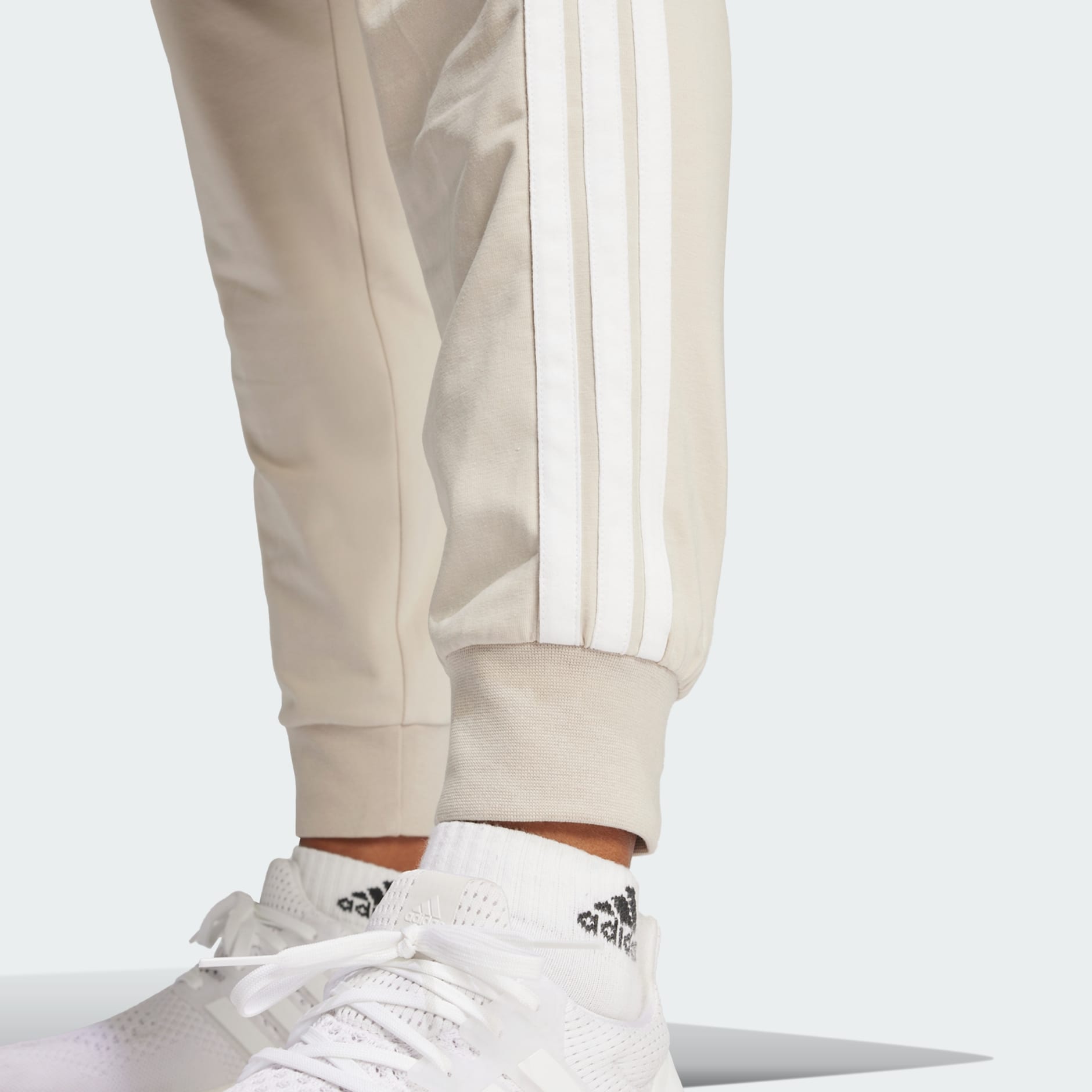 بنطال Essentials 3-Stripes Jogger