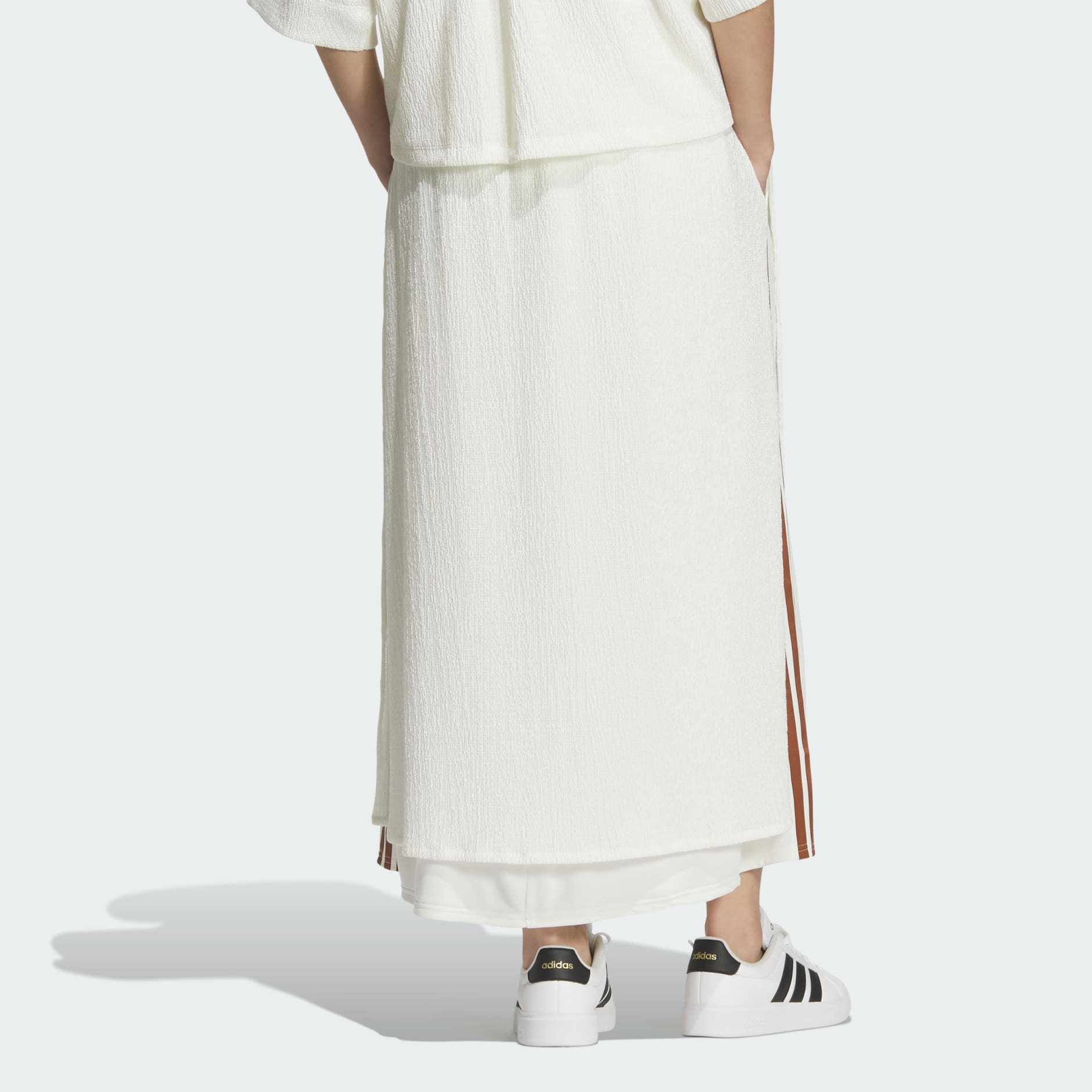 SOFTLUX SHEER REGULAR FIT SKIRT