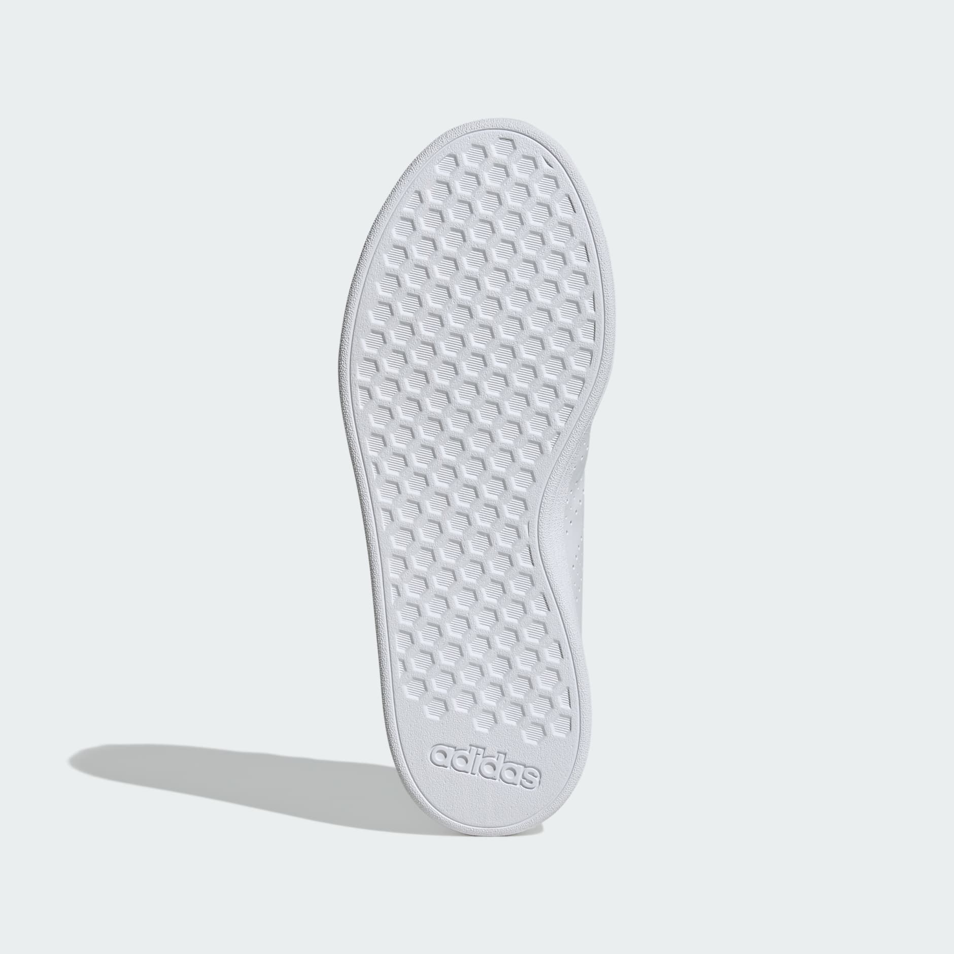 حذاء Advantage Base 2.0