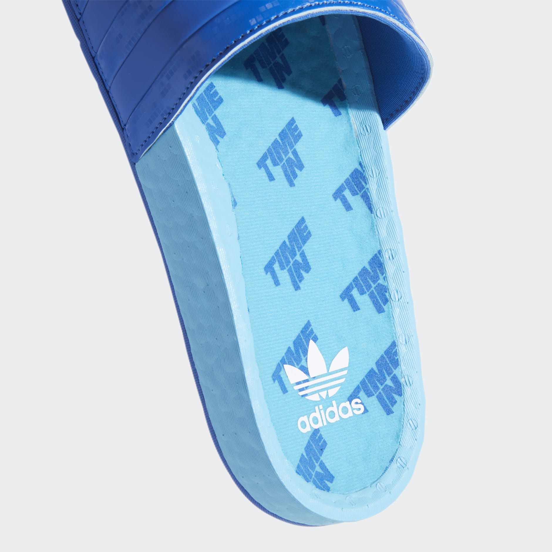 adidas ninja slides