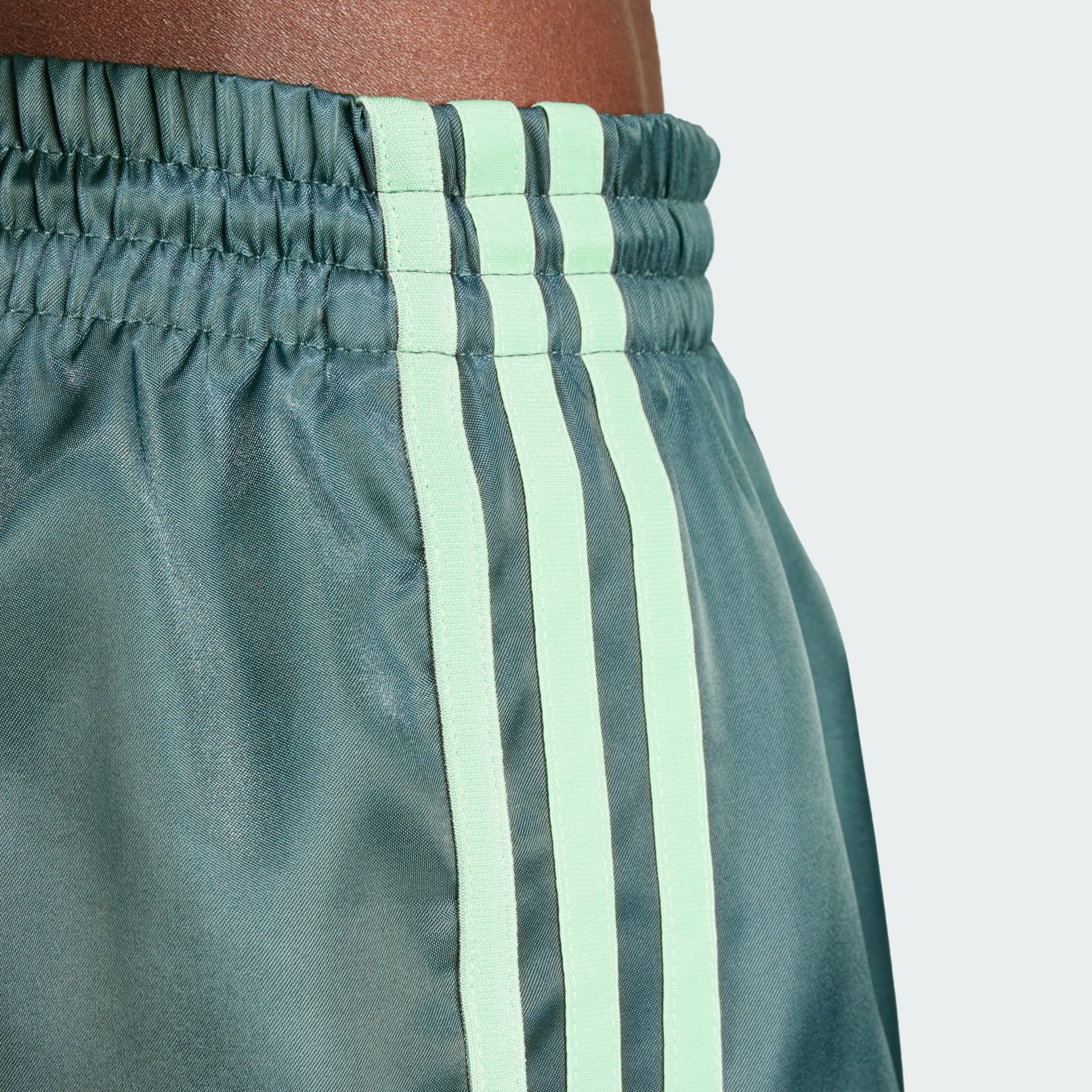 ボトムスその他 adidas Sprinter Shorts Mid Green IZ0121 Clothing - Sprinter Shorts - Green | adidas Israel