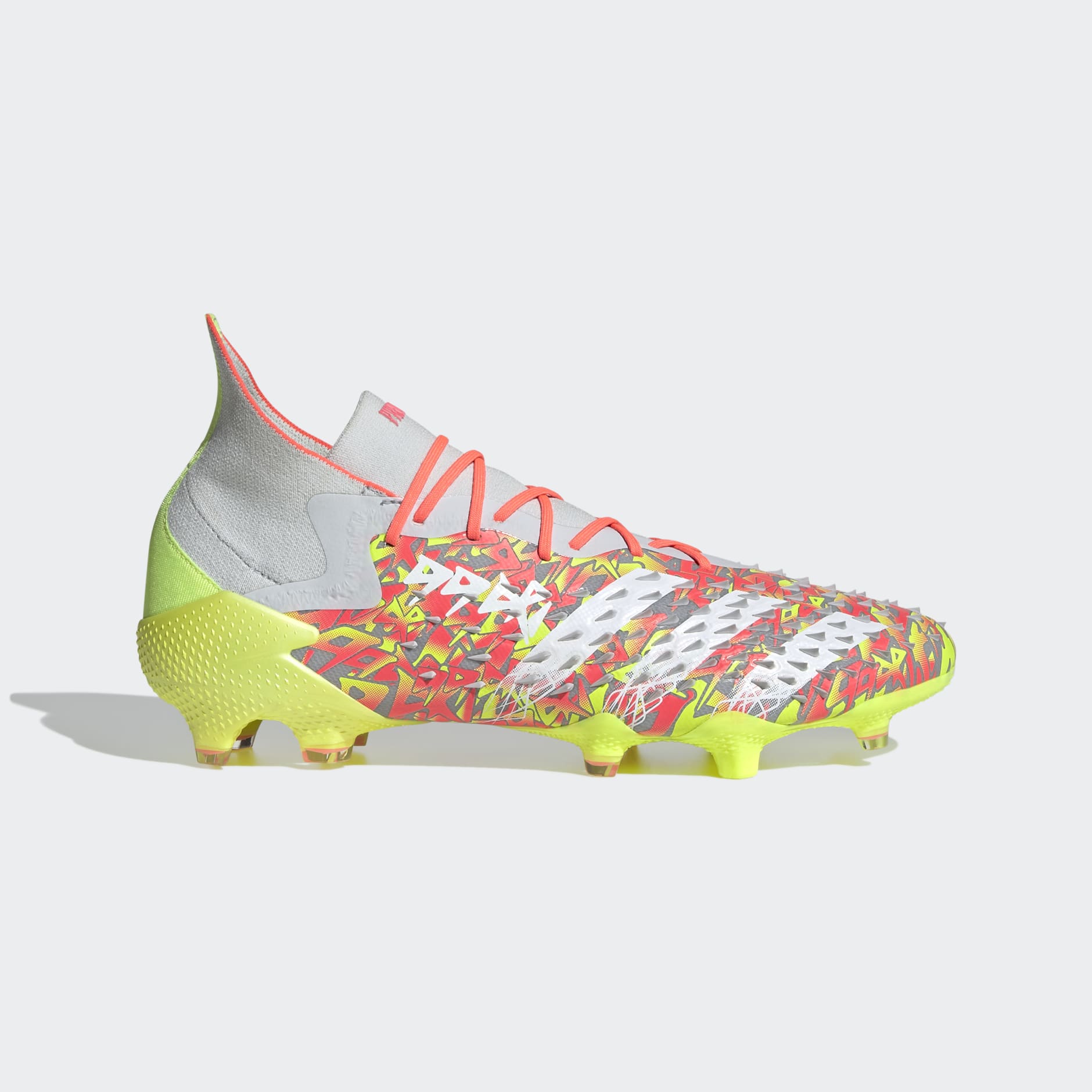PREDATOR FREAK .1 FG