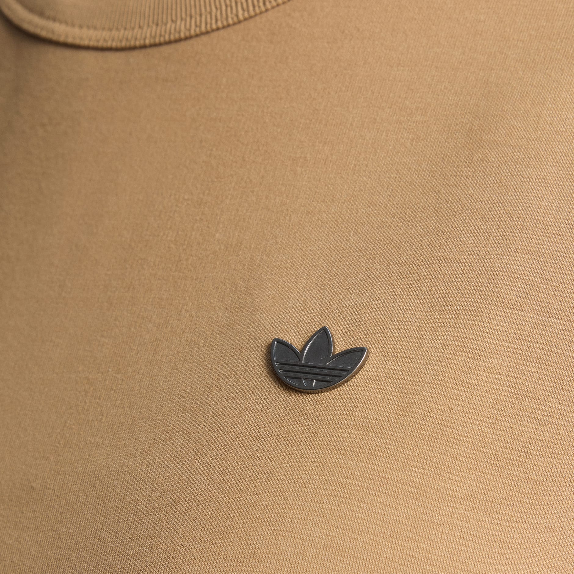 טי שירט Premium Essentials