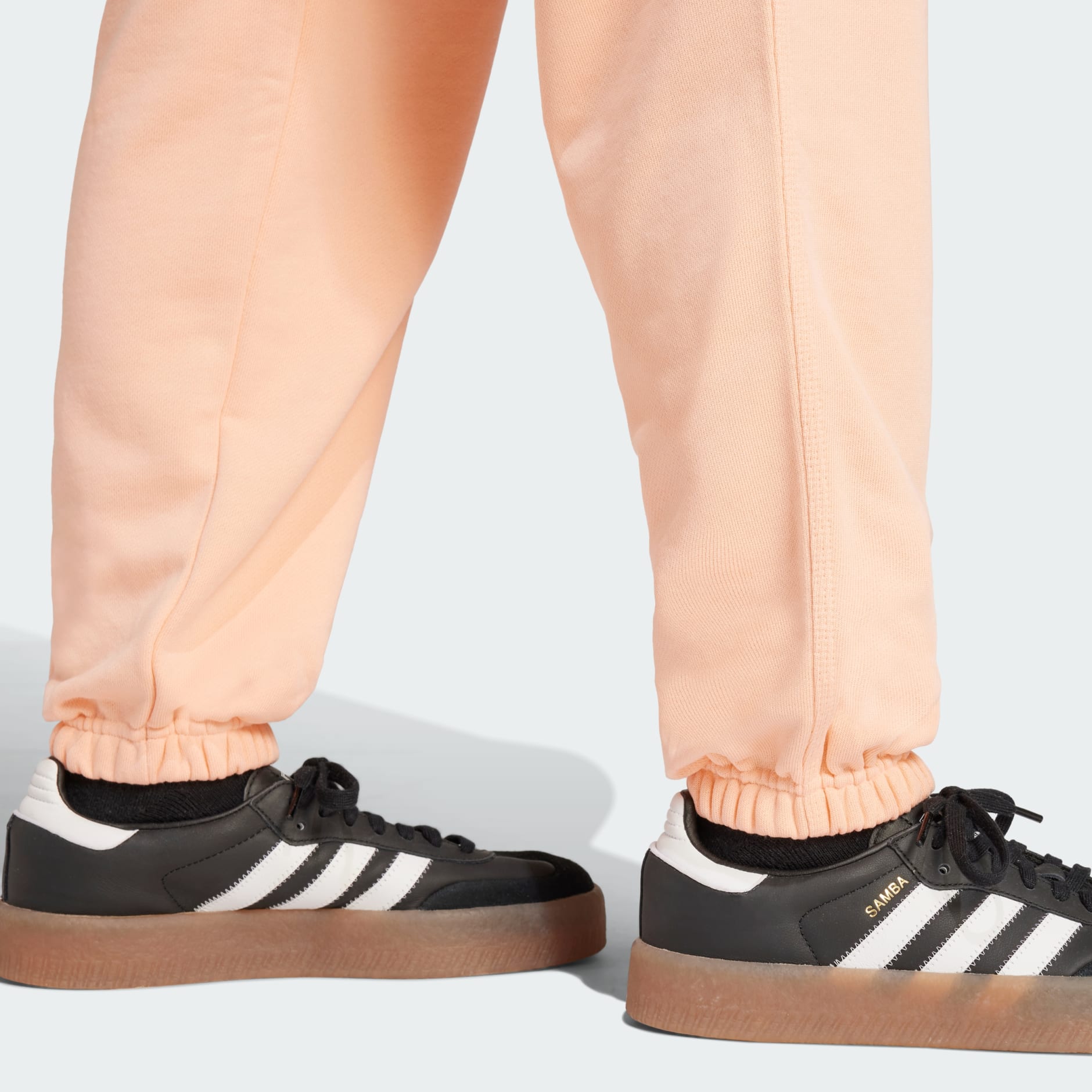 Pantaloni jogger flaușați Essentials