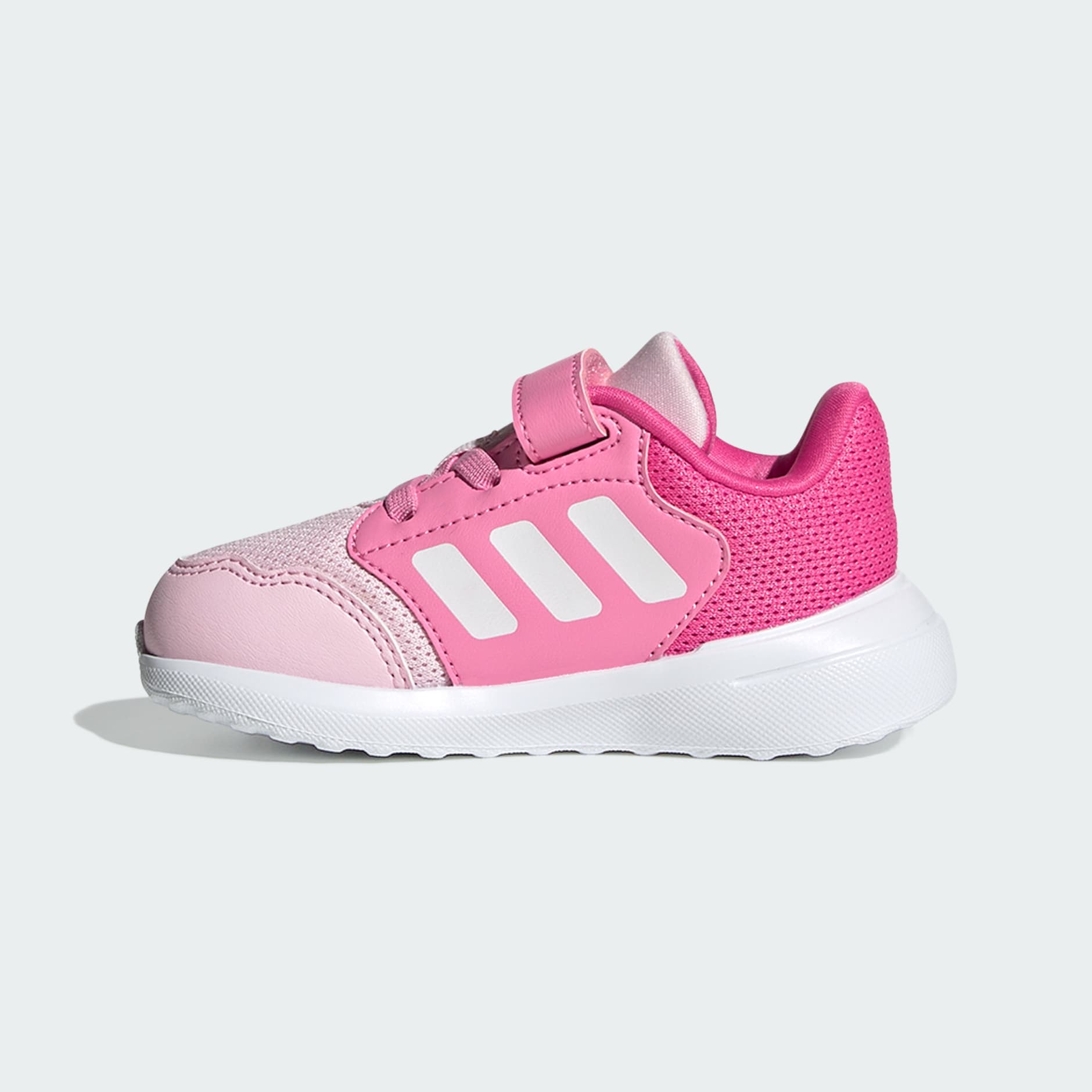 Light pink adidas tennis shoes best sale