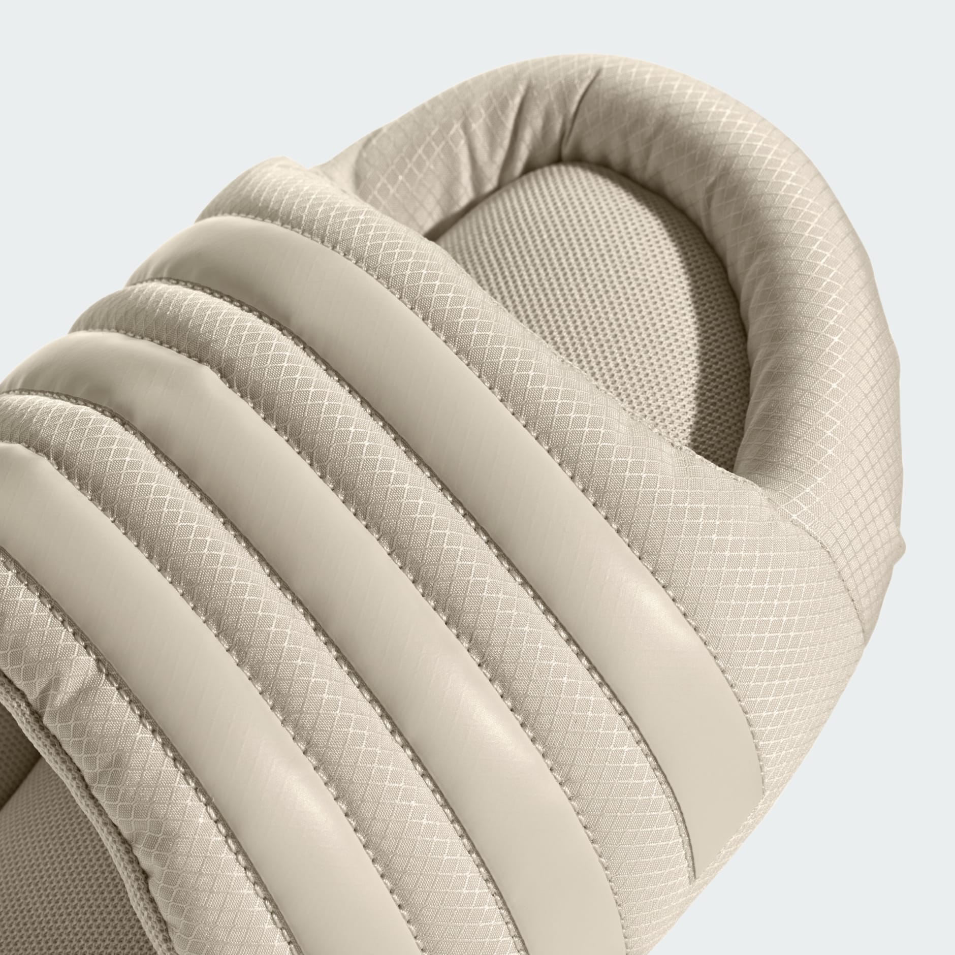 Adilette 24 Slides