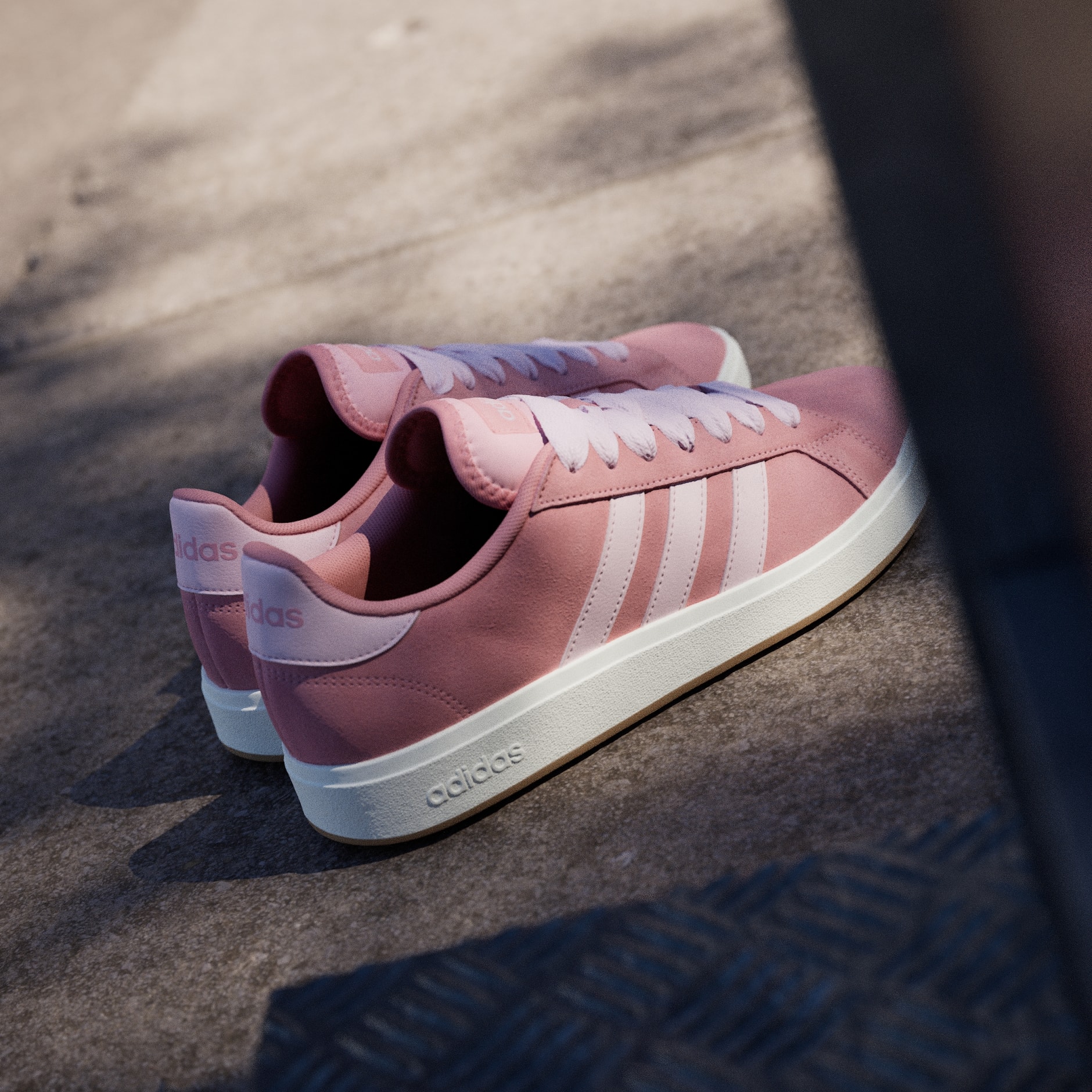 Grand Court Base 00s 運動鞋