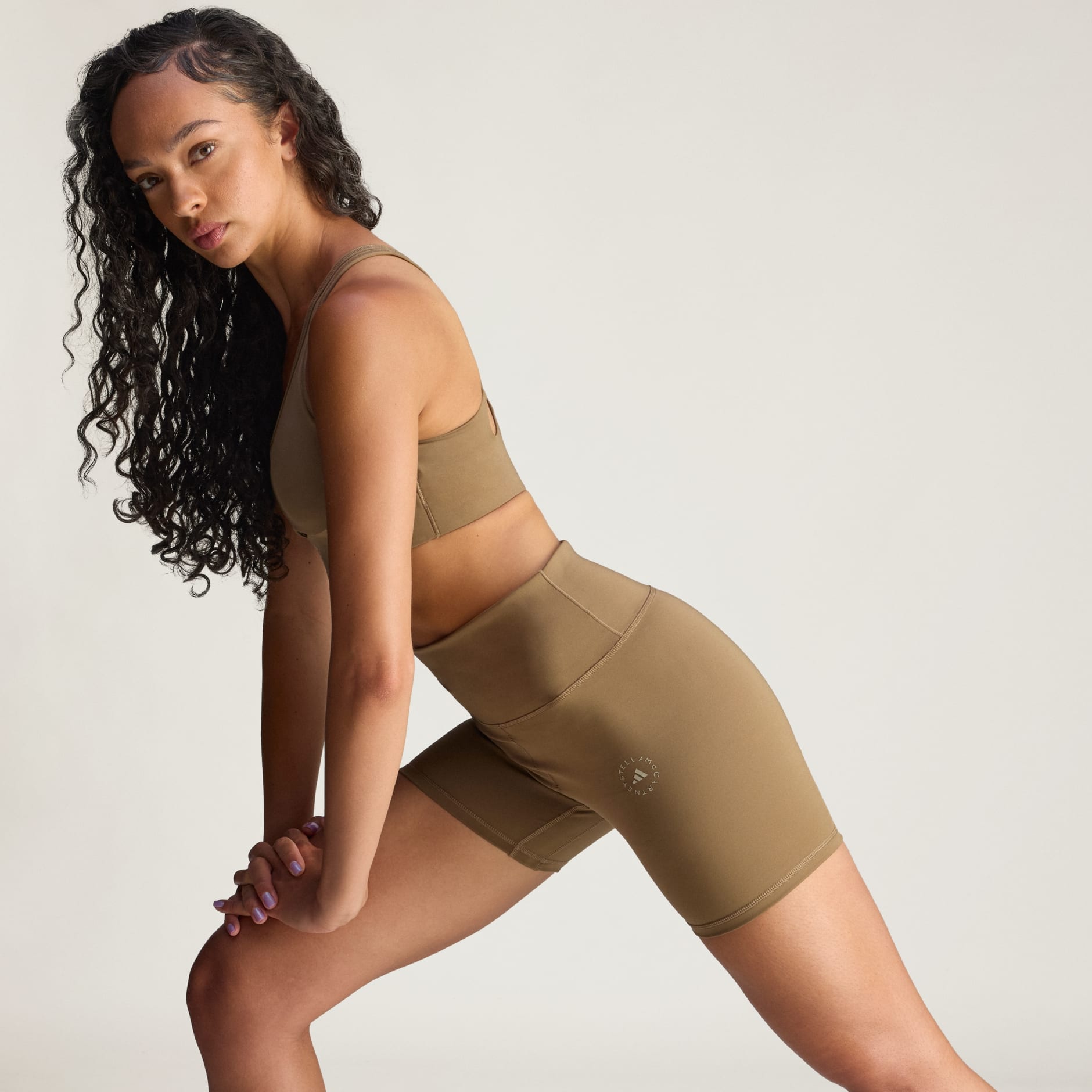 טייץ יוגה קצר adidas by Stella McCartney