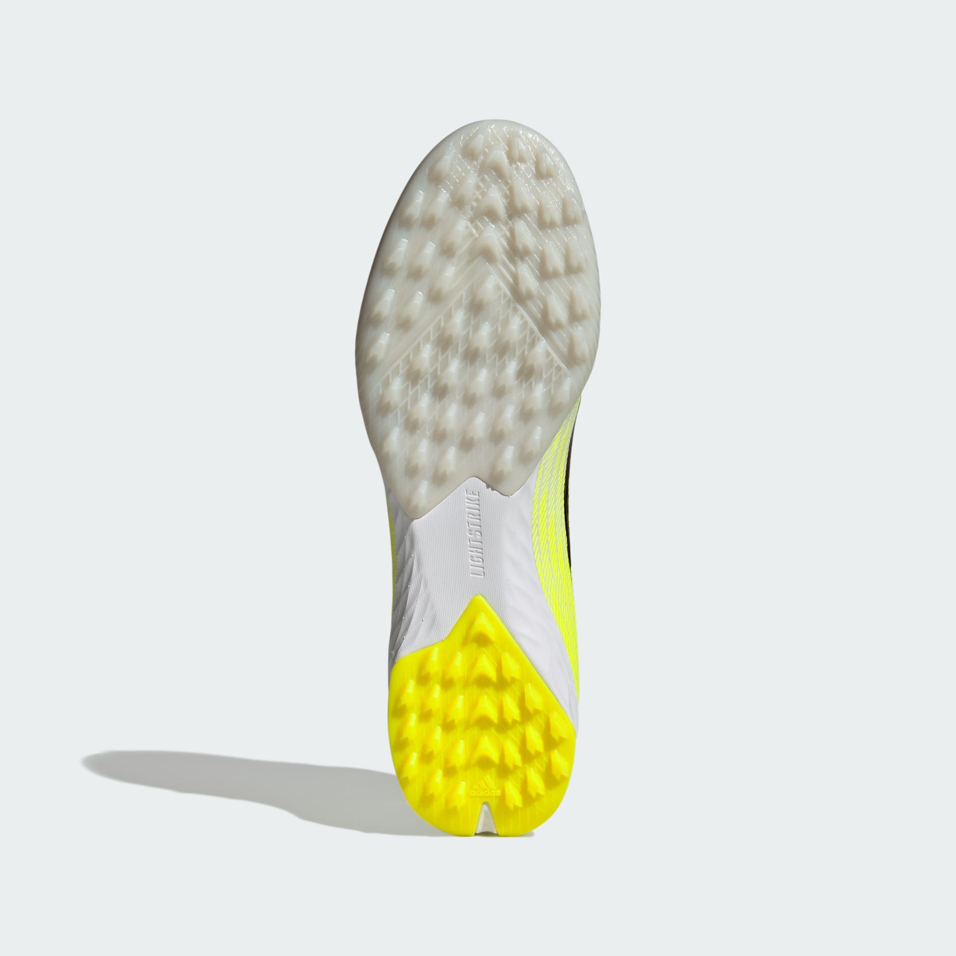 Ghete de fotbal F50 PRO pentru gazon artificial