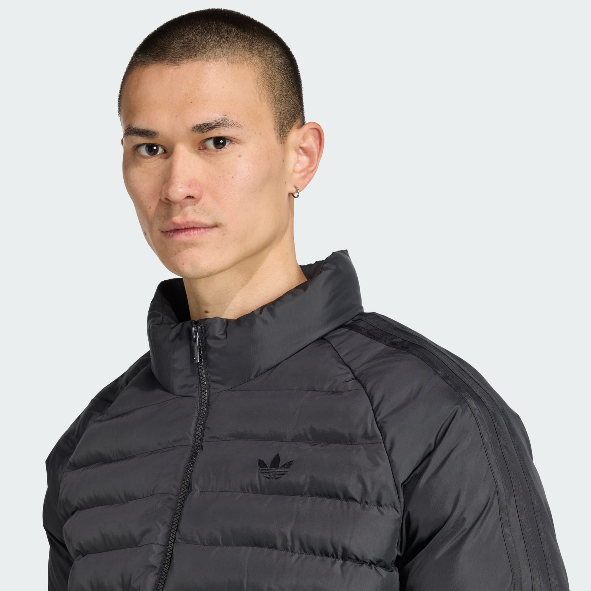 Jakna s podstavljenim ovratnikom