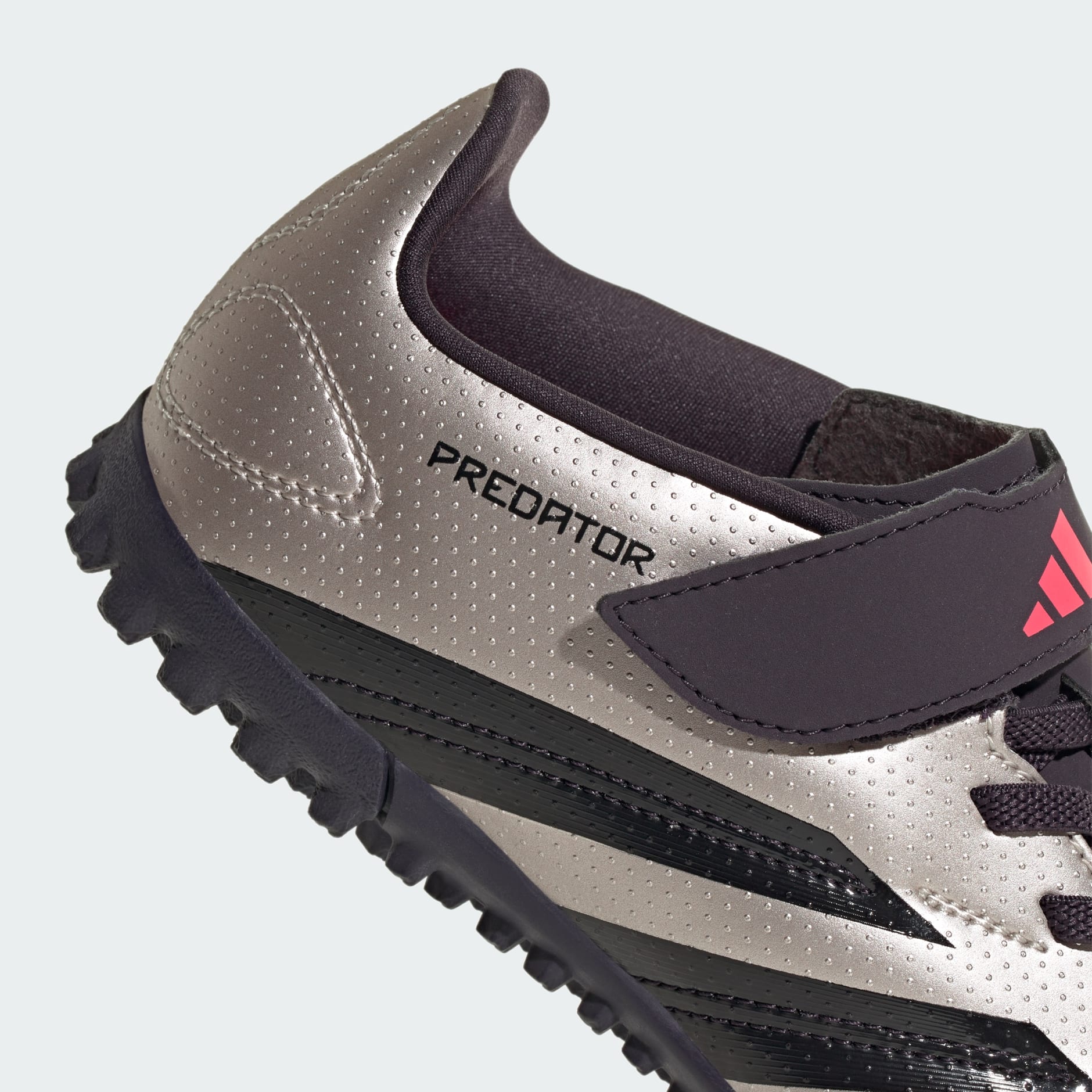 Predator Club Hook-and-Loop Turf Boots Kids