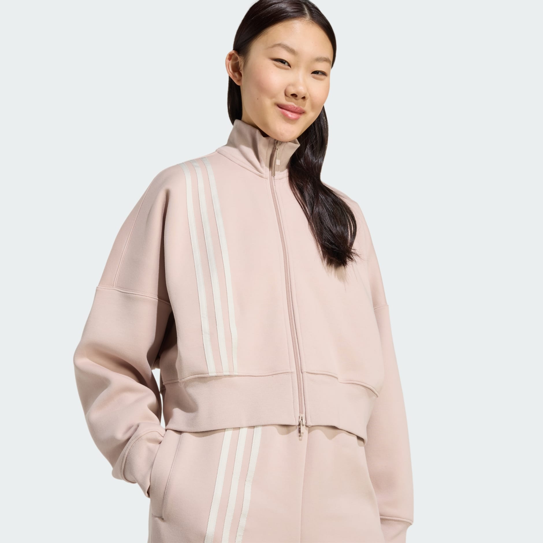 3 dungi plasate neconvențional și fermoar lung