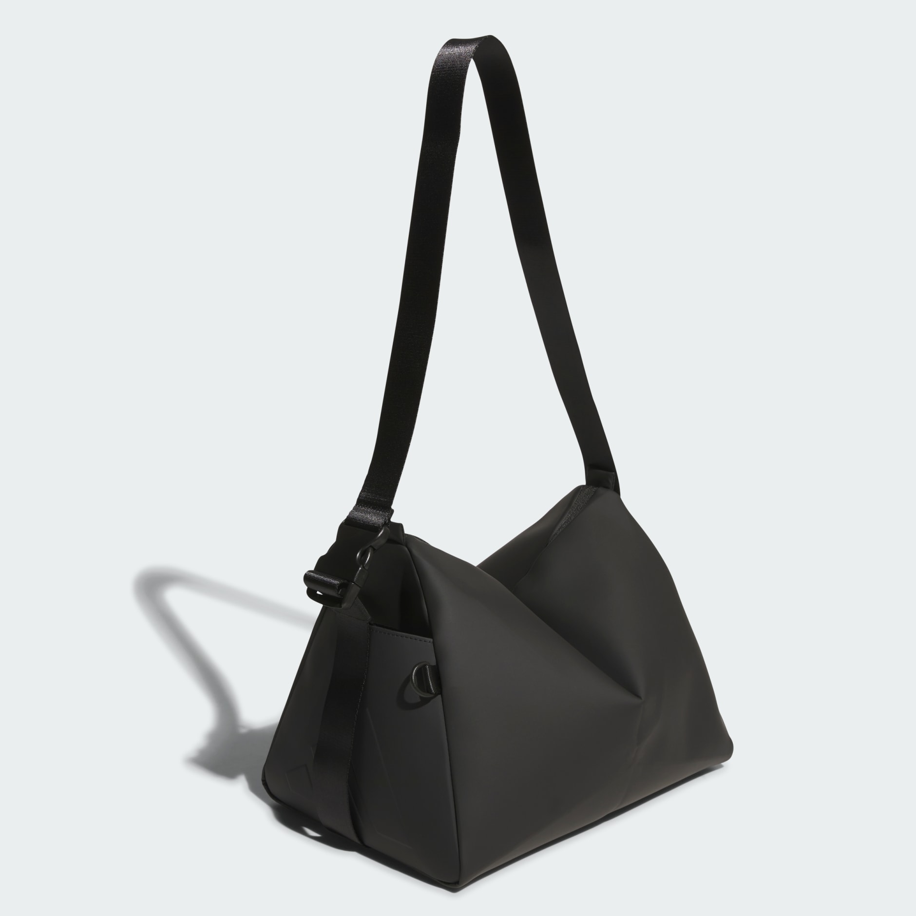 【adidas】ADIDAS FLIP FOLDABLE SHOULDER BAG ショルダーバッグ adidas Flip Foldable Shoulder Bag - Black | adidas Hong Kong