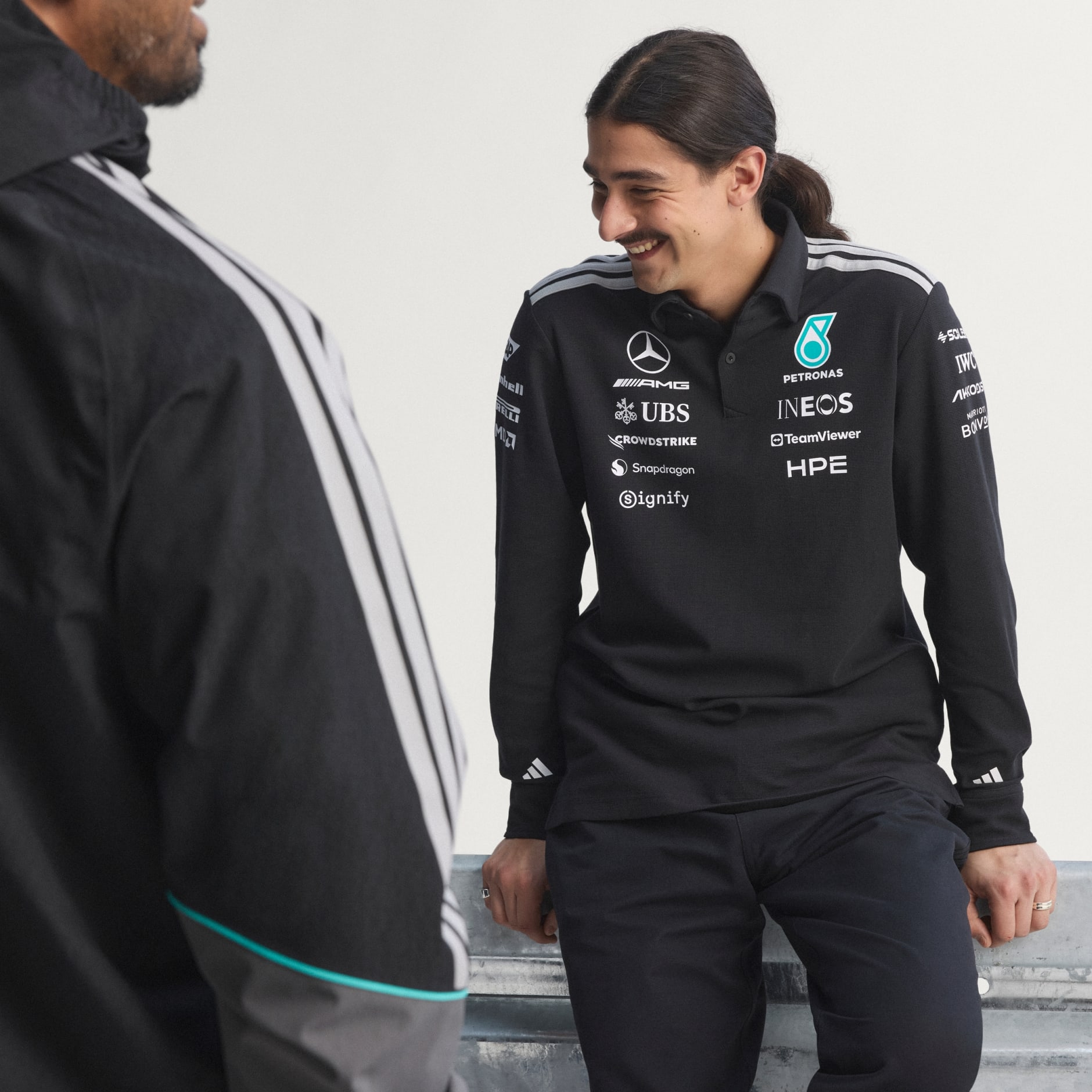 MERCEDES - AMG PETRONAS FORMULA 1 TEAM ENGINEERS POLO LONGSLEEVE
