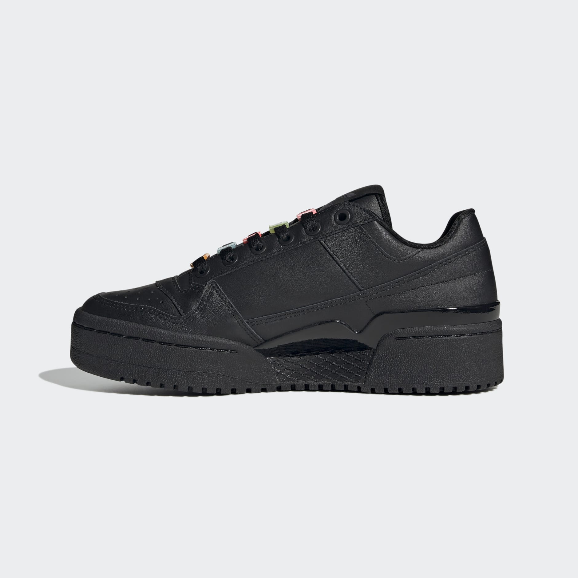 Forum Bold Shoes