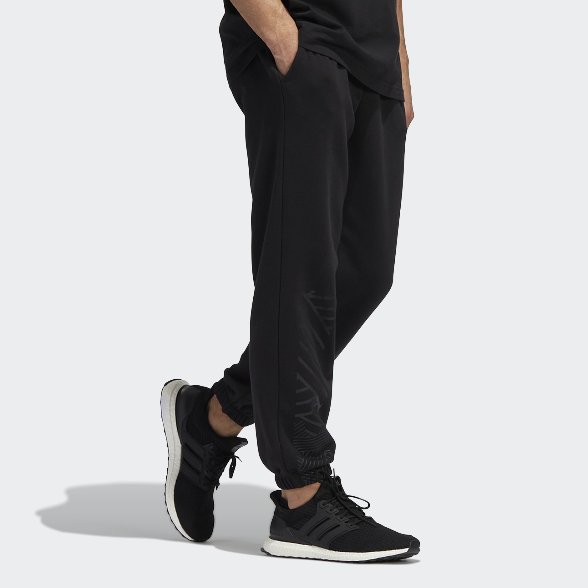 Pantalón Pantera Negra Estampado