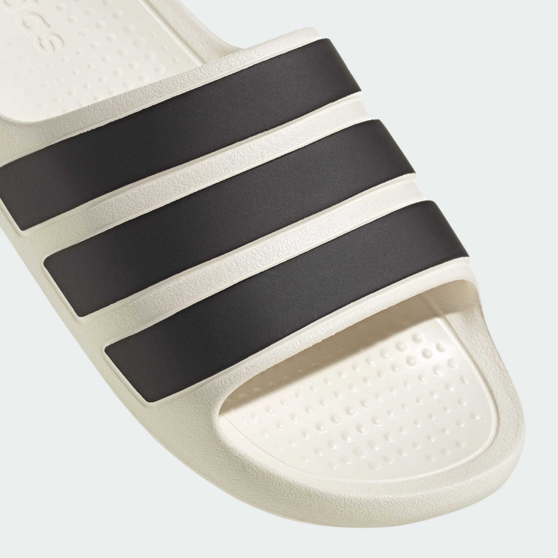 Adilette Flow 拖鞋