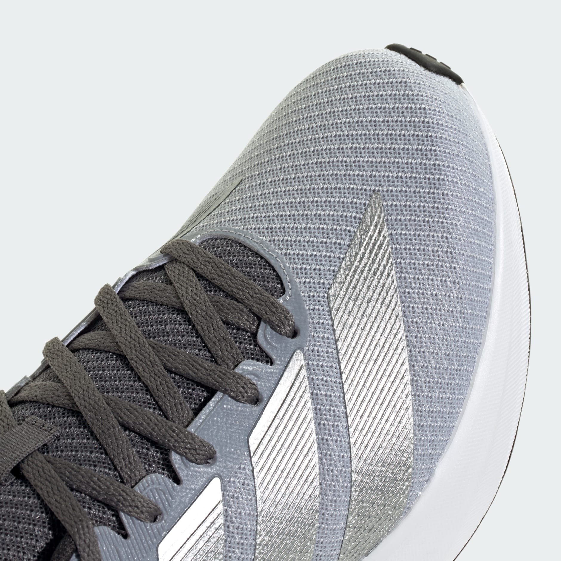 Duramo RC2 跑步鞋