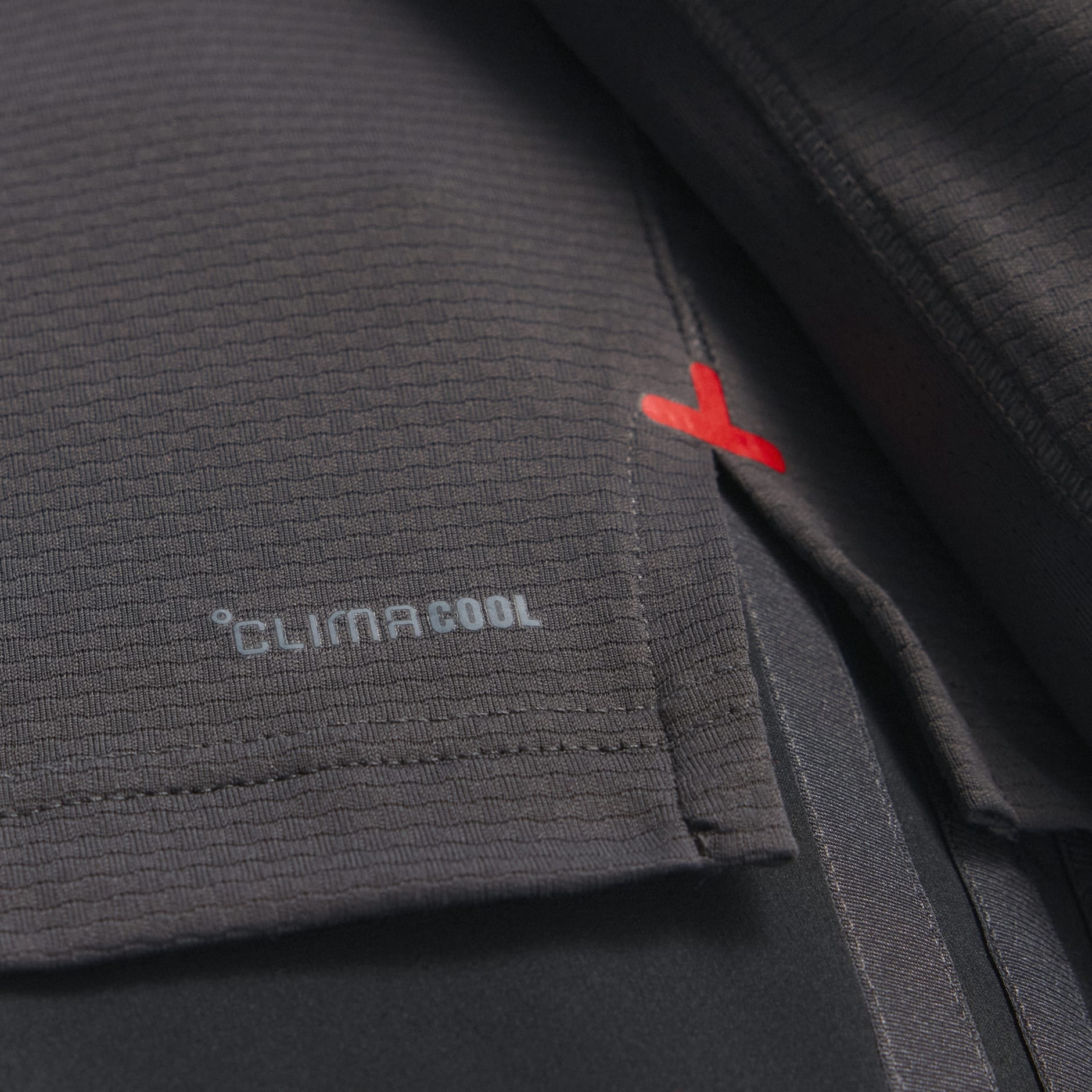 AUDI REVOLUT F1 TEAM MECHANICS 1/4 ZIP