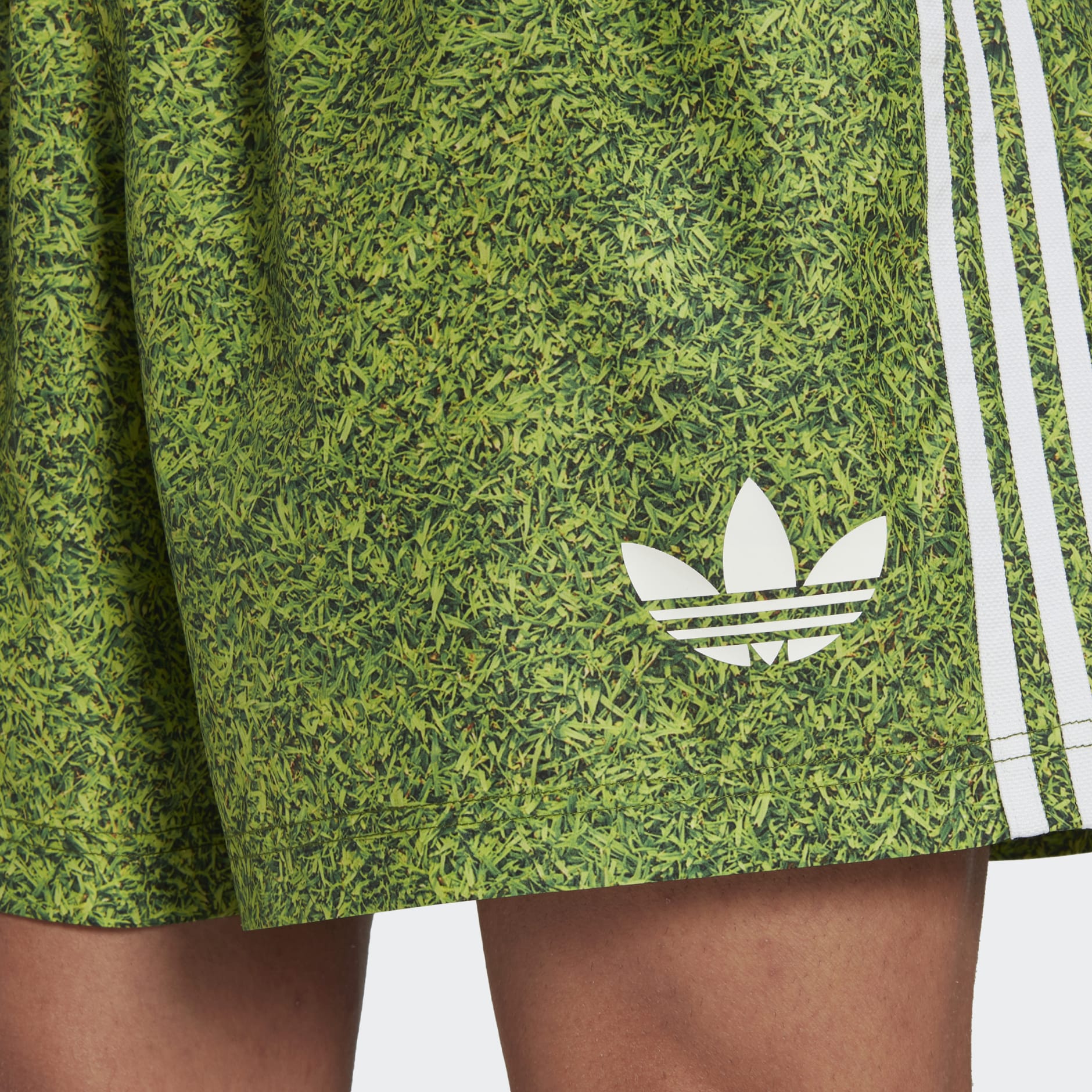 Kerwin Frost Green Shorts