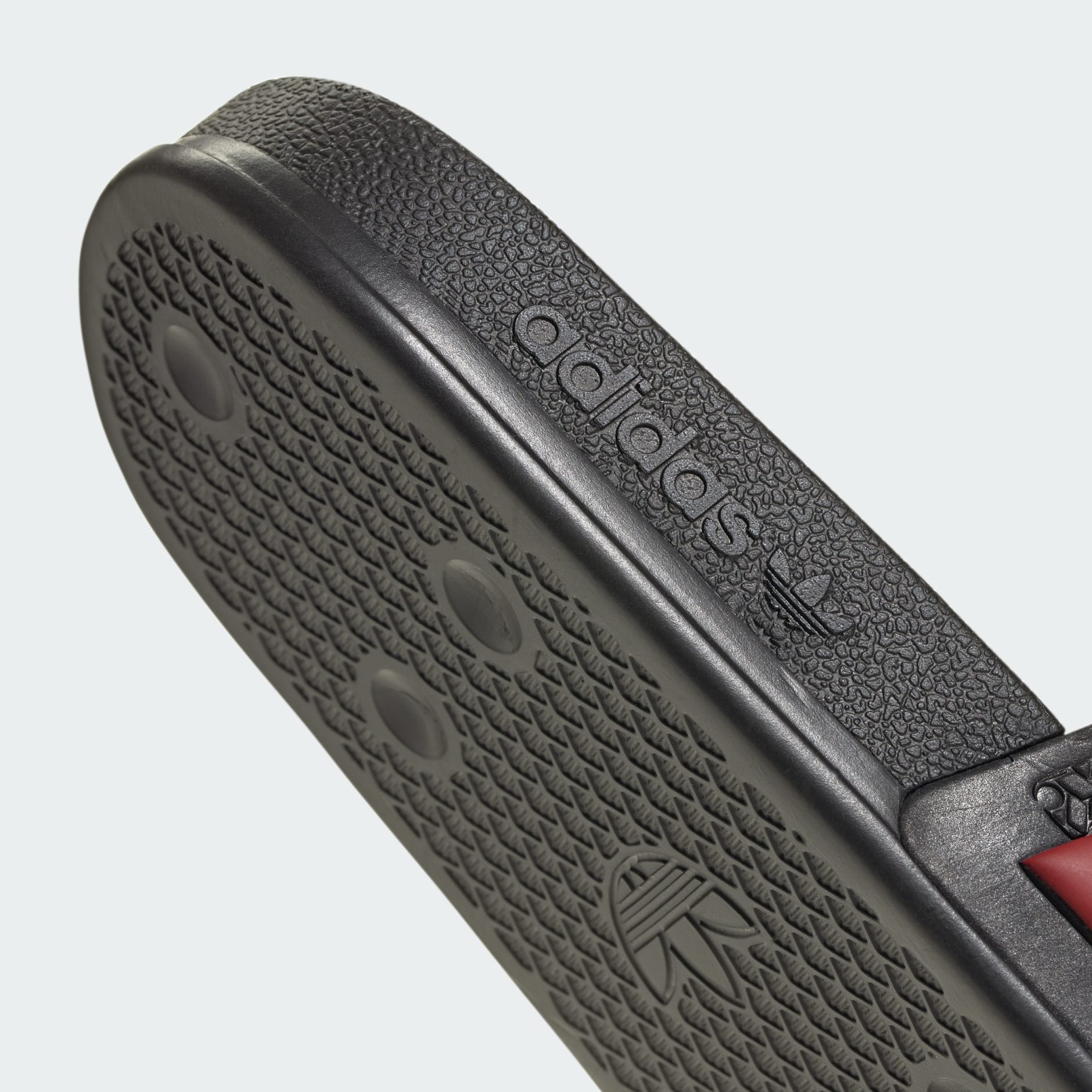 ADILETTE OG CF SLIDES