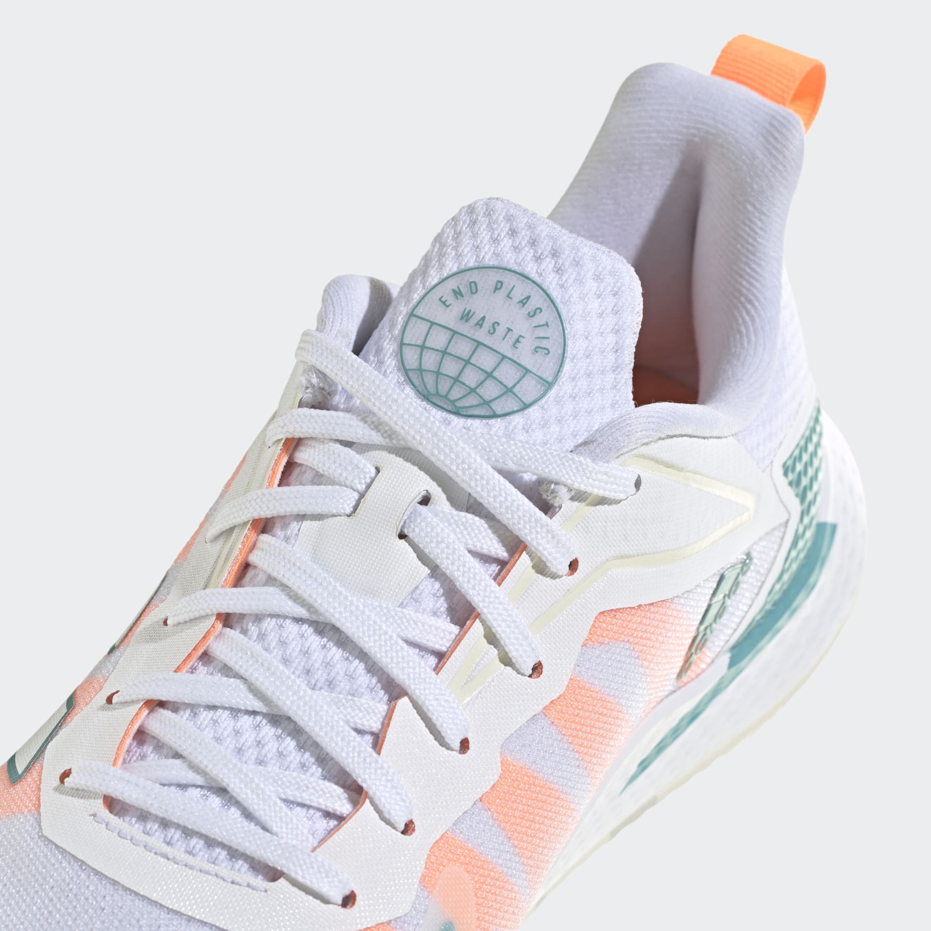 Defiant Speed Tennis Shoes