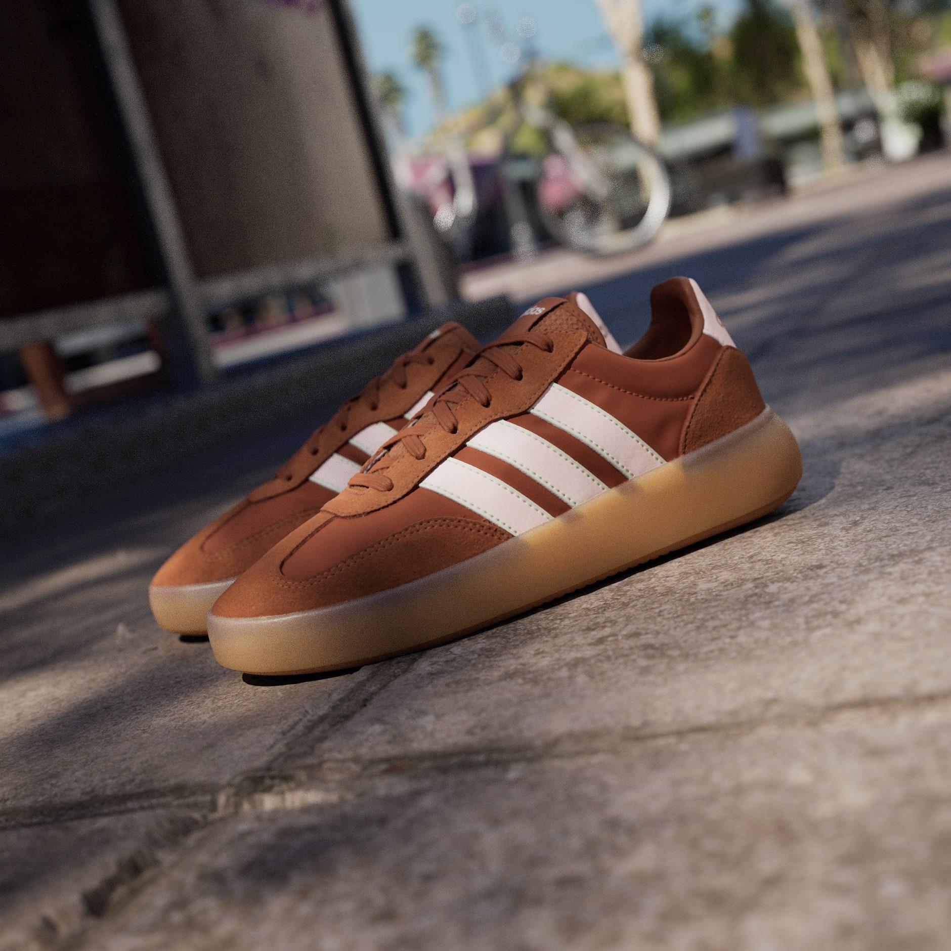 PANTOFI BARREDA DECODE