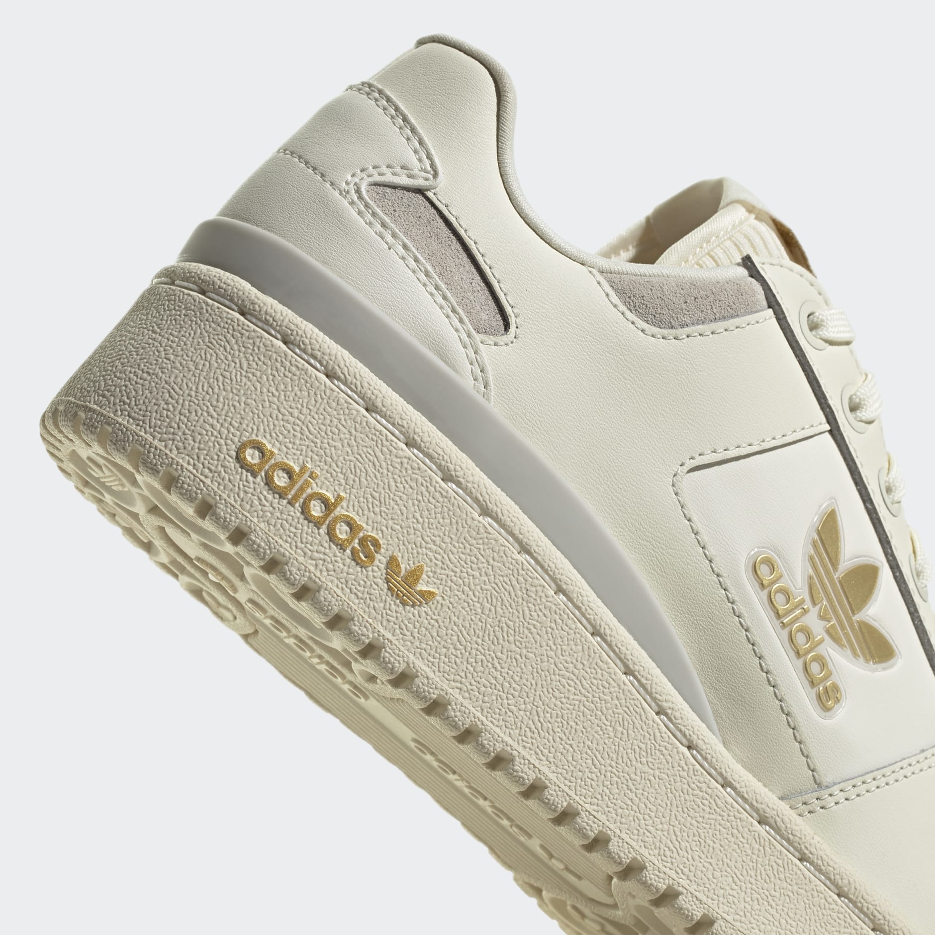 FORUM BOLD W