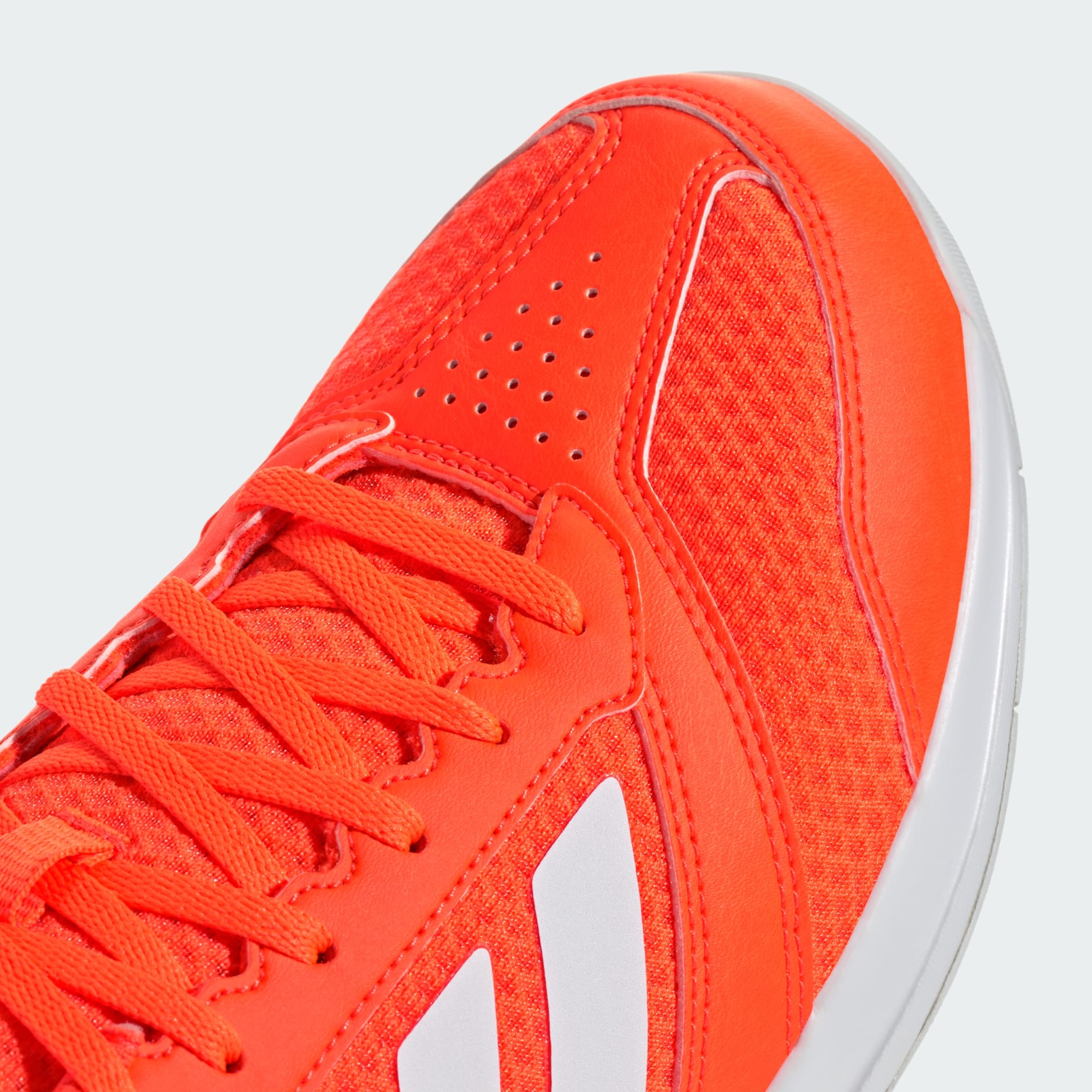 Ligra 8 Indoor Shoes