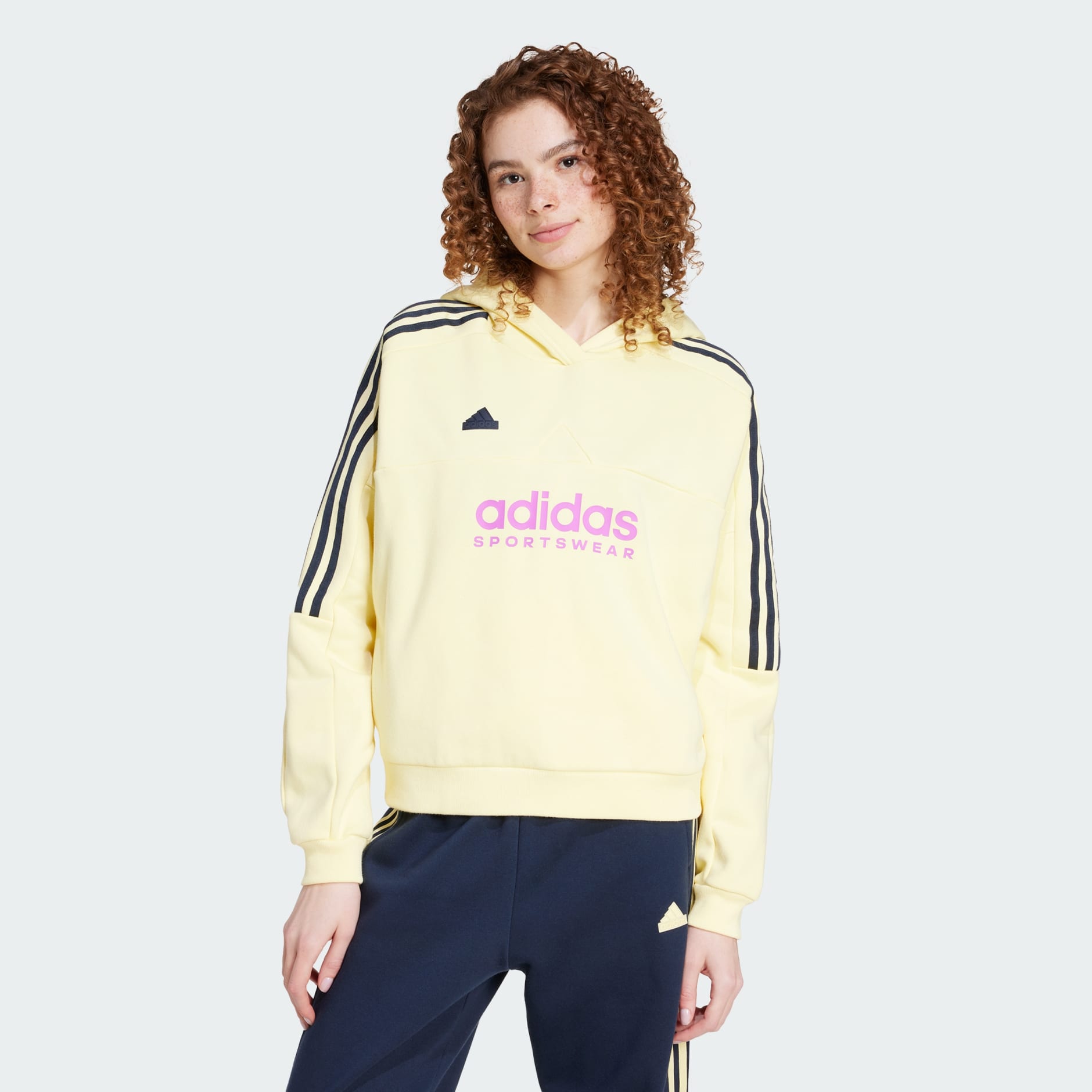 Hoodie with yellow stripes hotsell