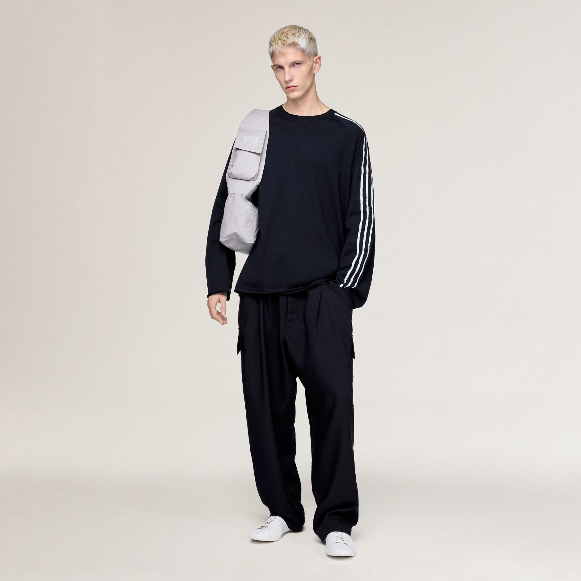 TRICOU CU M&Acirc;NECĂ LUNGĂ Y-3 RAW EDGE 3 STRIPES