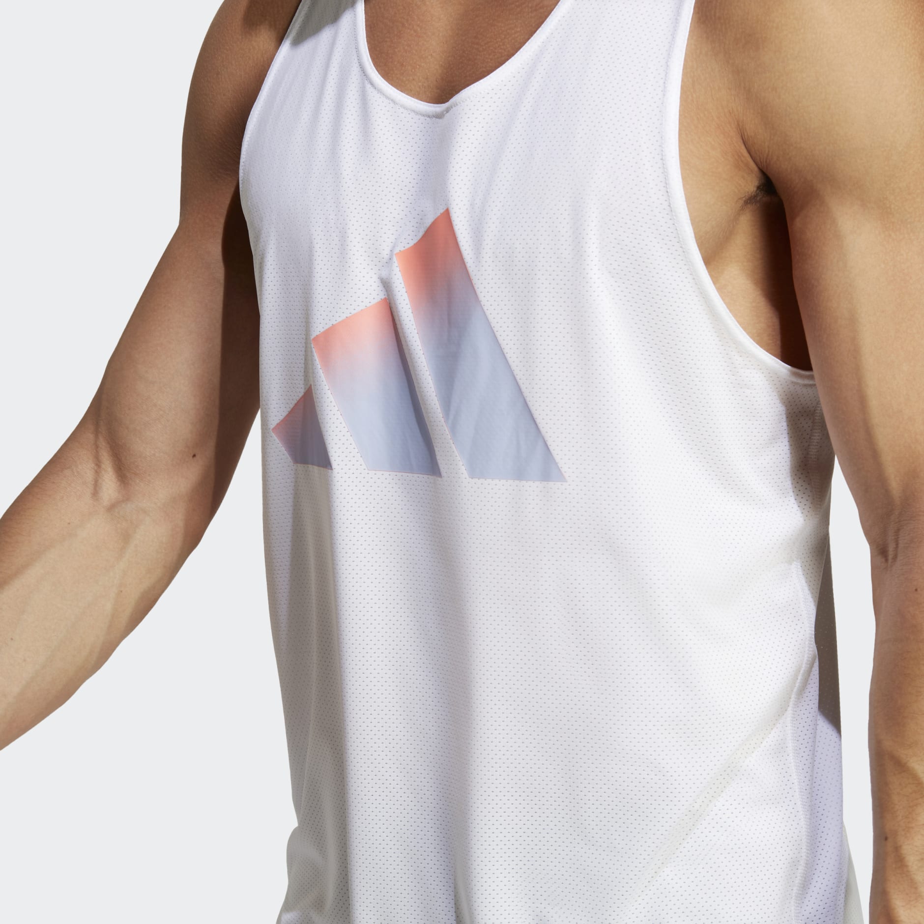 Ampère Bijbel Eentonig Men's Clothing - Run Icons 3 Bar Logo Singlet - White | adidas Oman