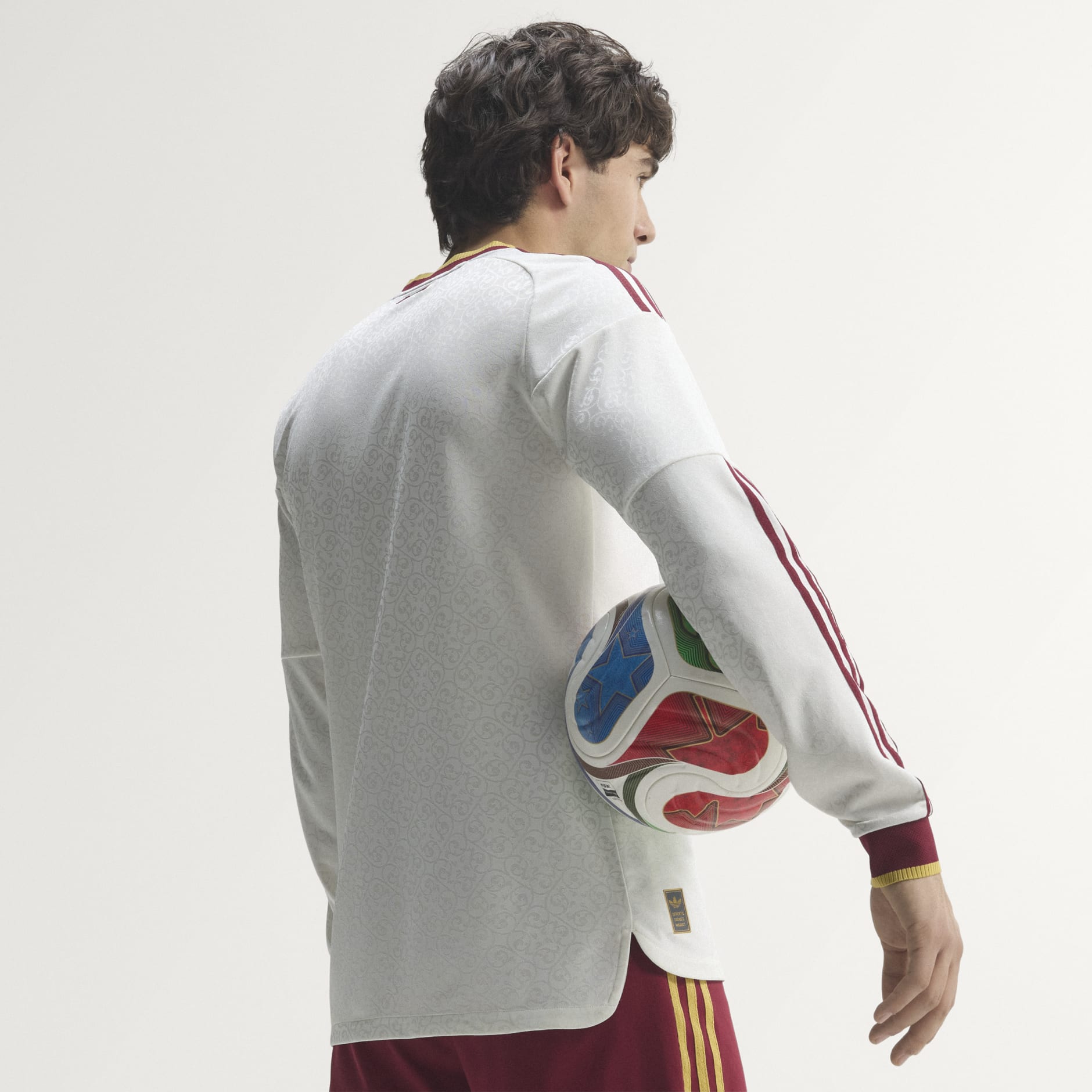 Autentični gostujući dres dugih rukava &Scaron;panjolska 26