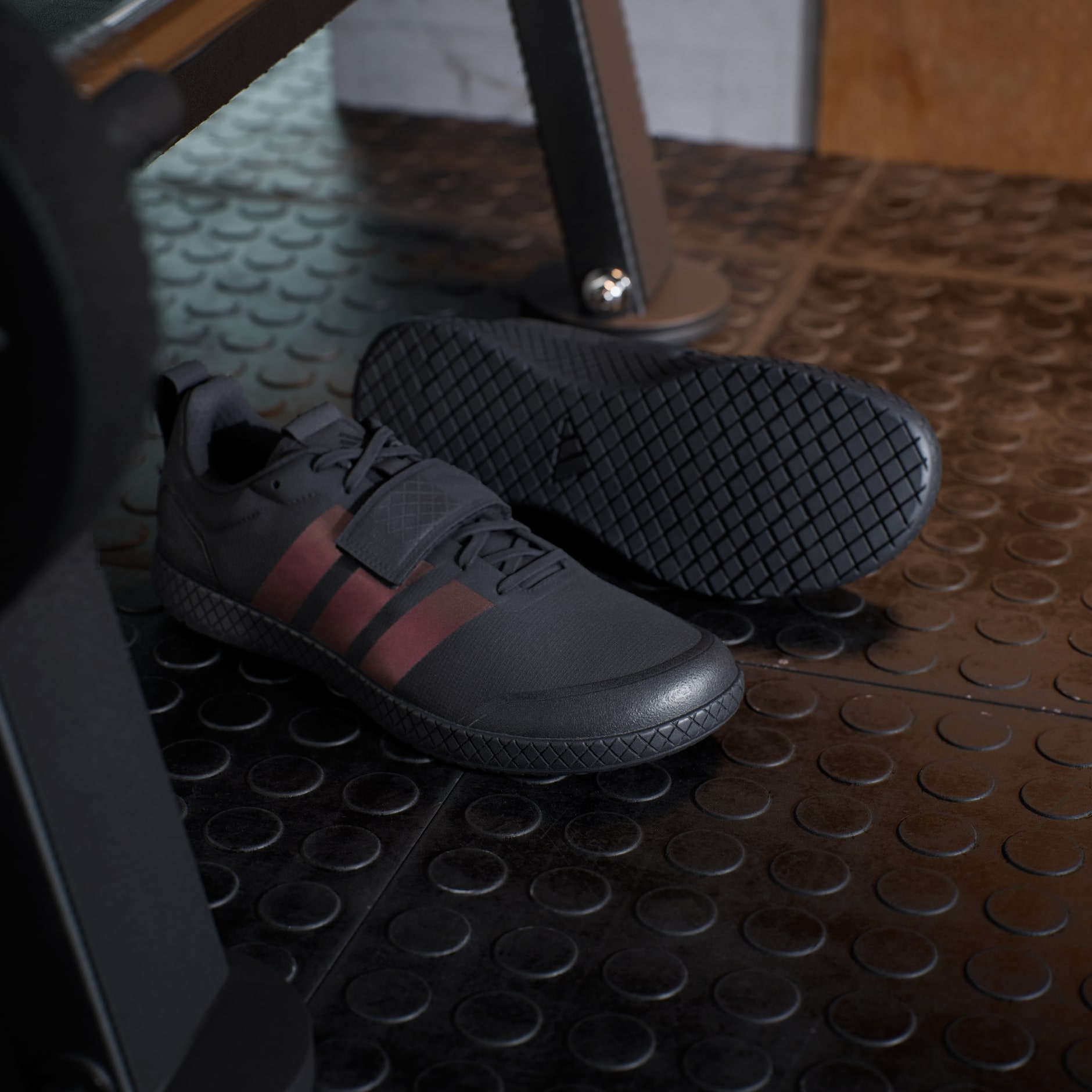 Pantofi pentru antrenament cu greutăți The Total