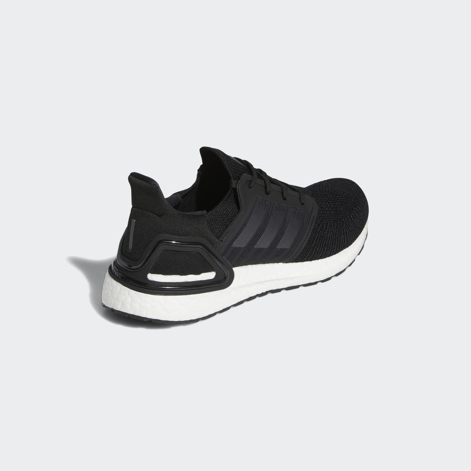 ULTRABOOST_20
