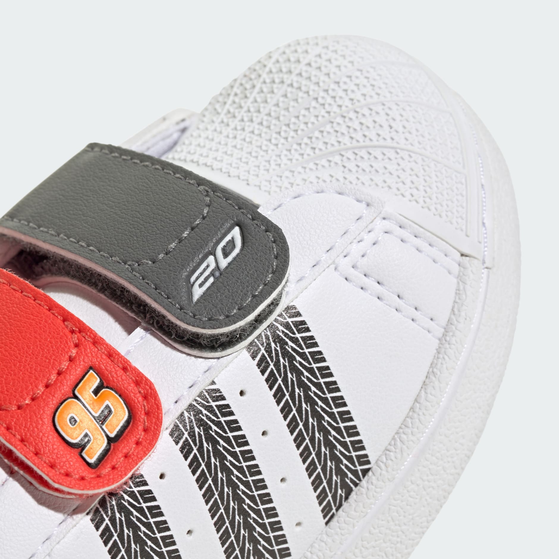 حذاء للأطفال adidas Pixar Cars Superstar II Comfort Closure