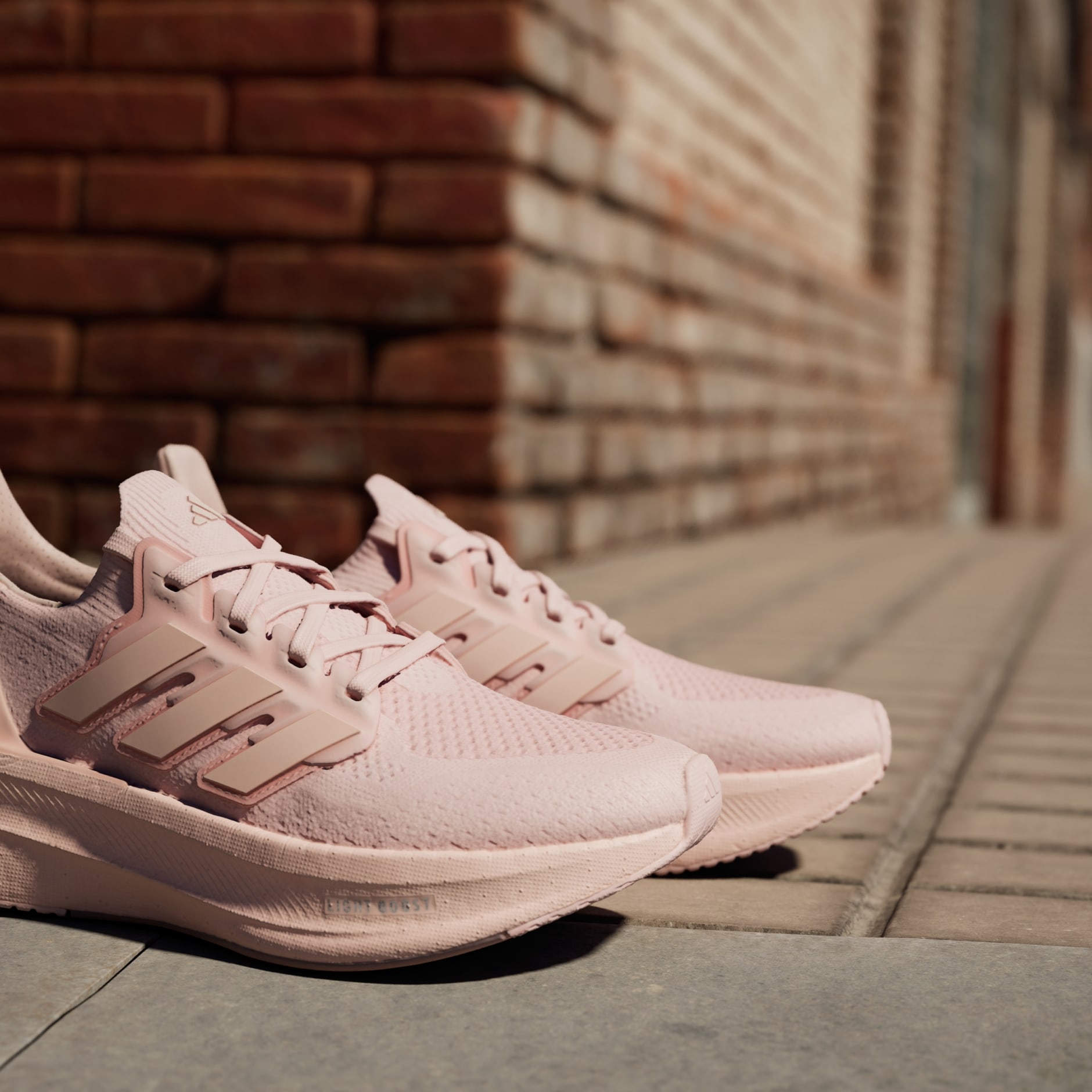 Ultraboost 5 運動鞋