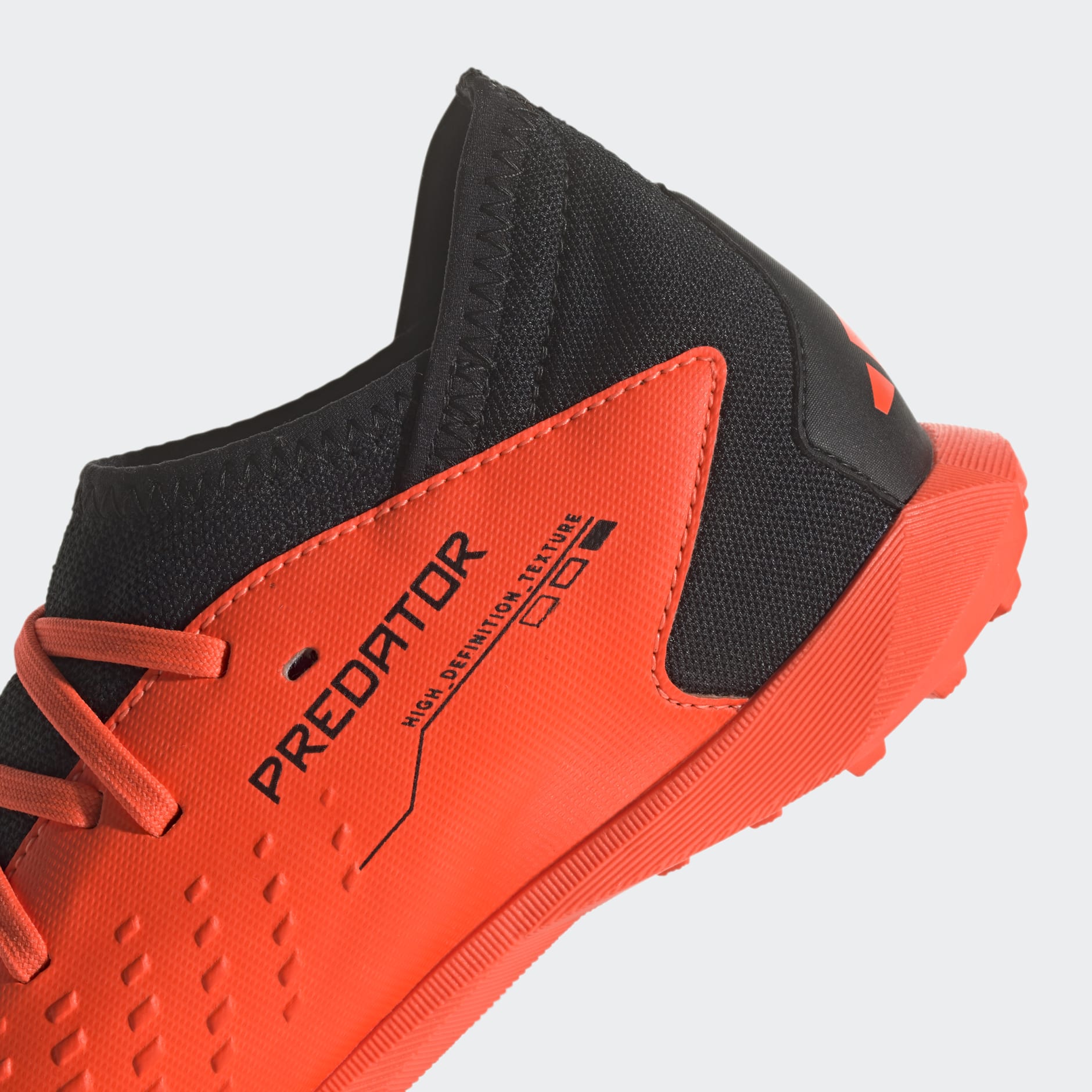 Predator Accuracy.3 Turf Boots