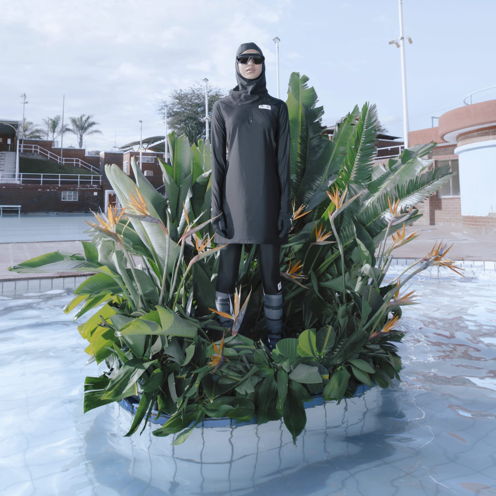 توب سباحة Thebe Magugu Full-Cover Wear