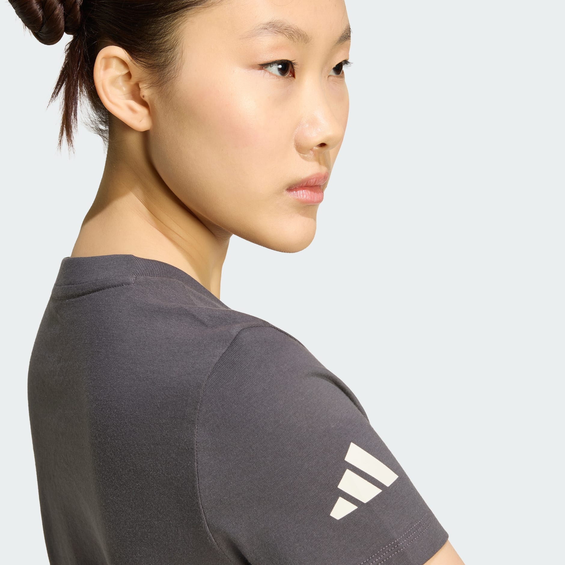 MAJICA S GRAFIČKIM MOTIVIMA AUDI REVOLUT F1 TEAM DNA