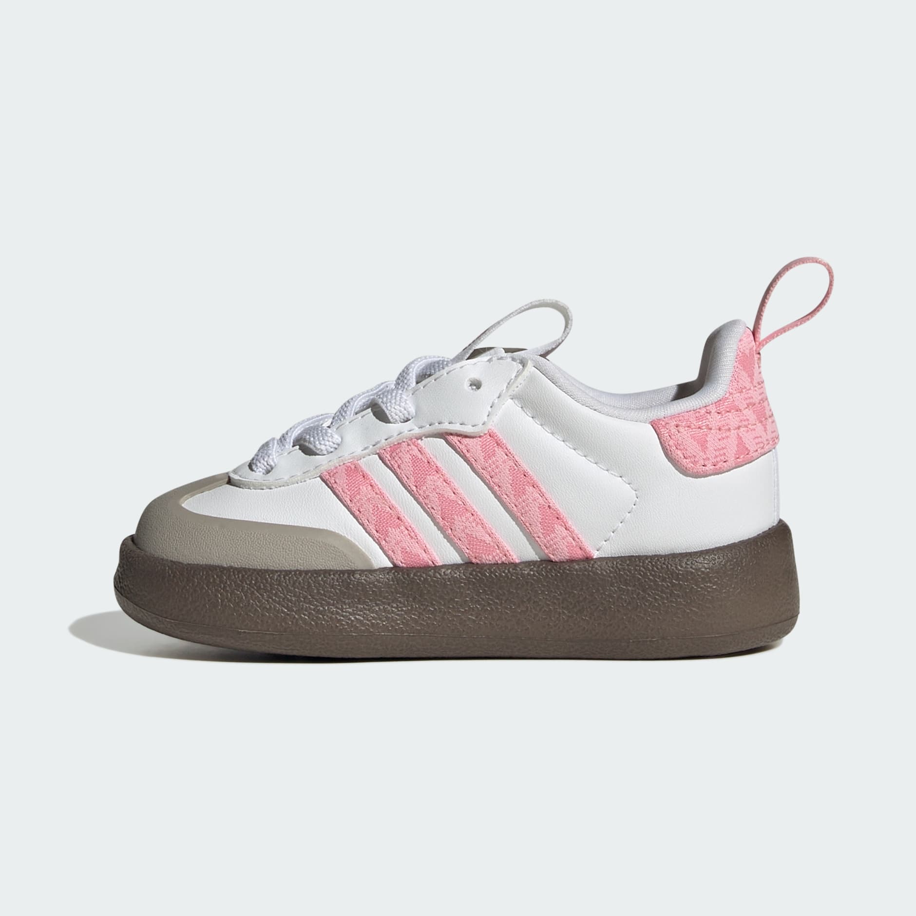 ADIFOM SAMBA 360 鞋