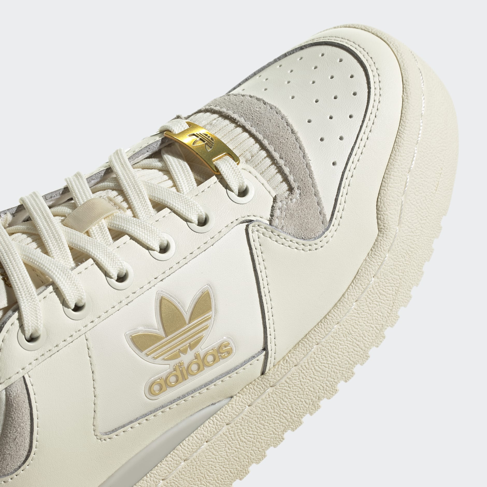 FORUM BOLD W