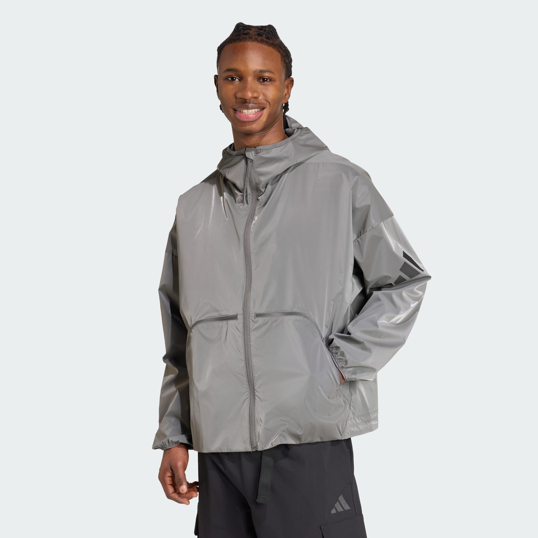 新品　TECH DETACHABLE WINDBREAKER JACKET Sportstyle Windbreaker Jacket | Scarborough Town Centre