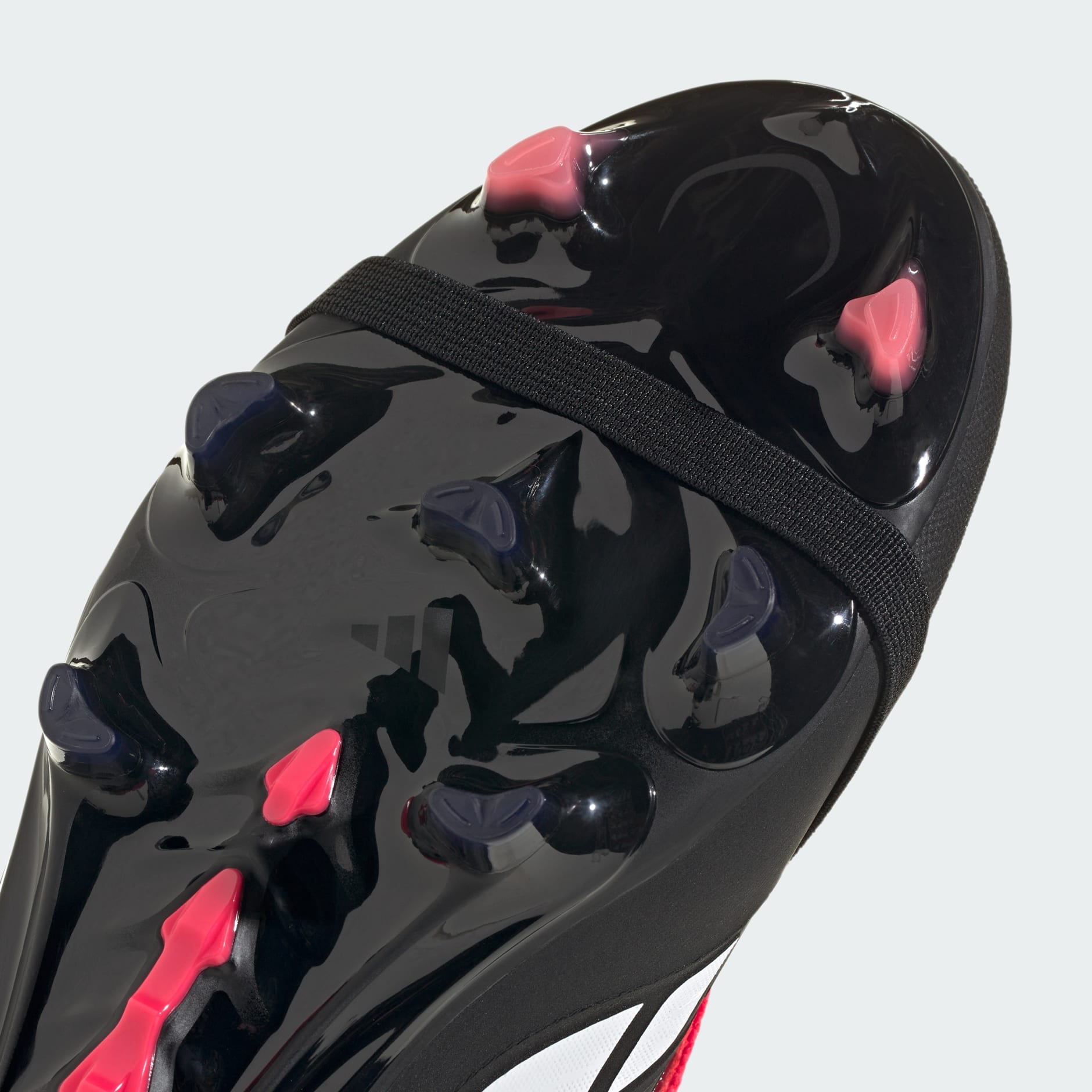 PREDATOR PRO Fold-Over Tongue Firm Ground Football Boots