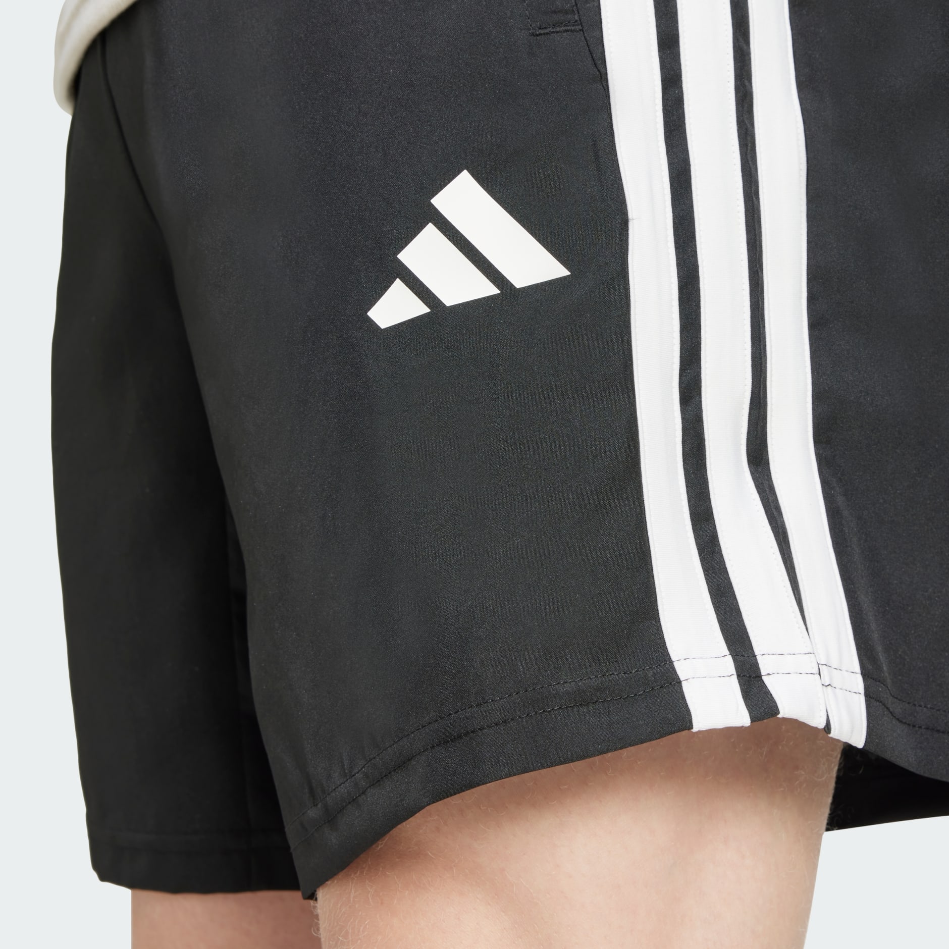 Essentials Training 3-Stripes Woven Shorts
