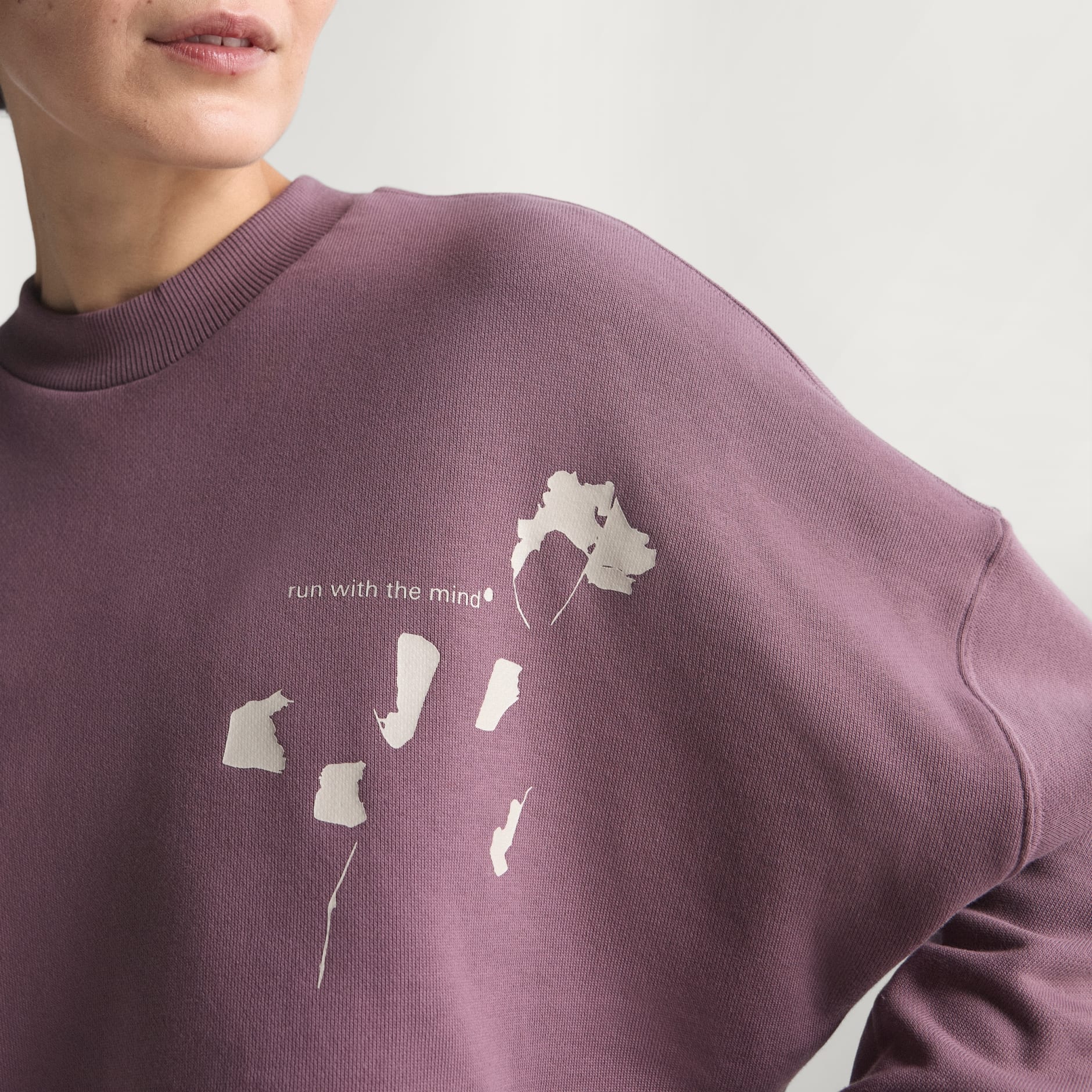 adi365 hk Running Crew