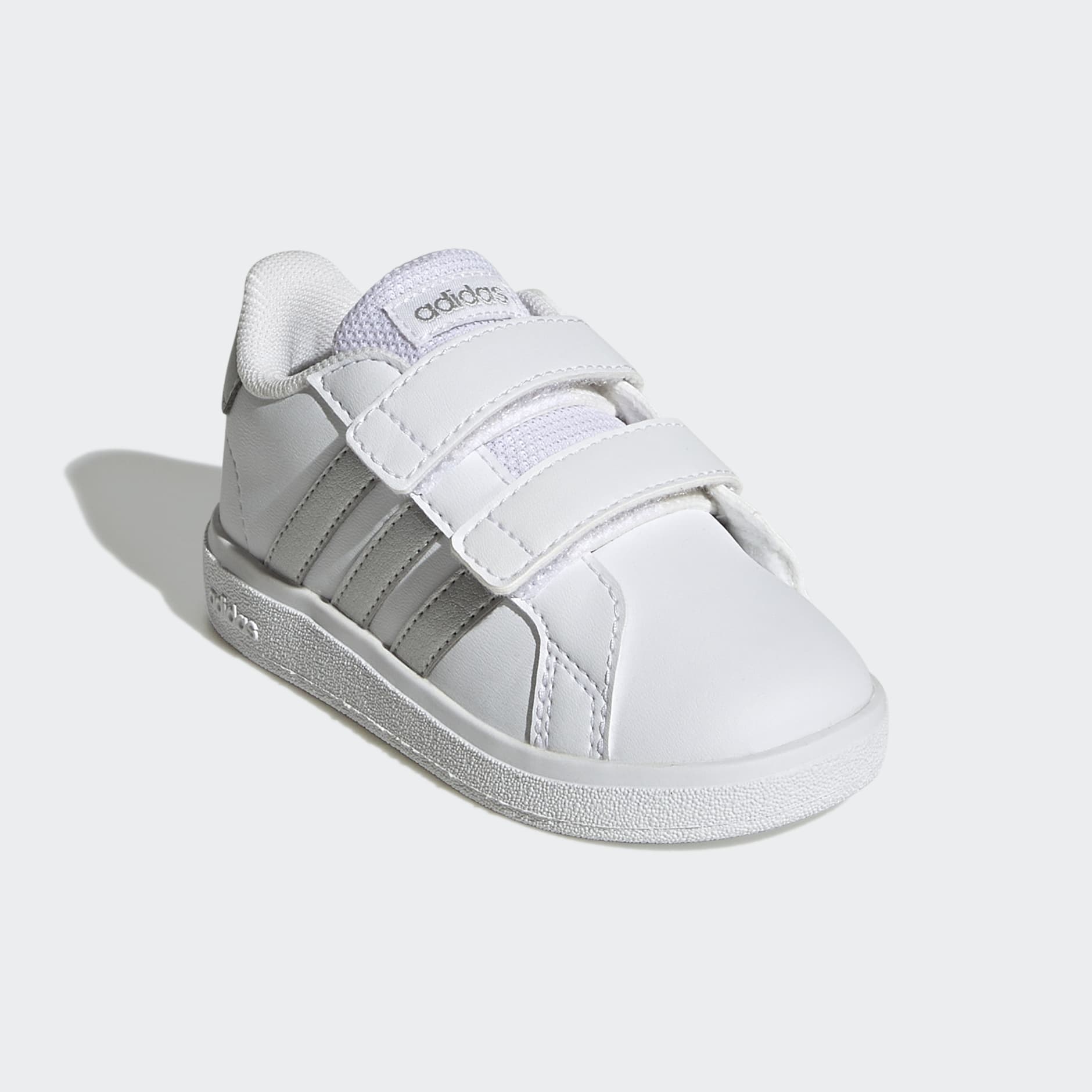 Grand Court Lifestyle Hook and Loop Shoes